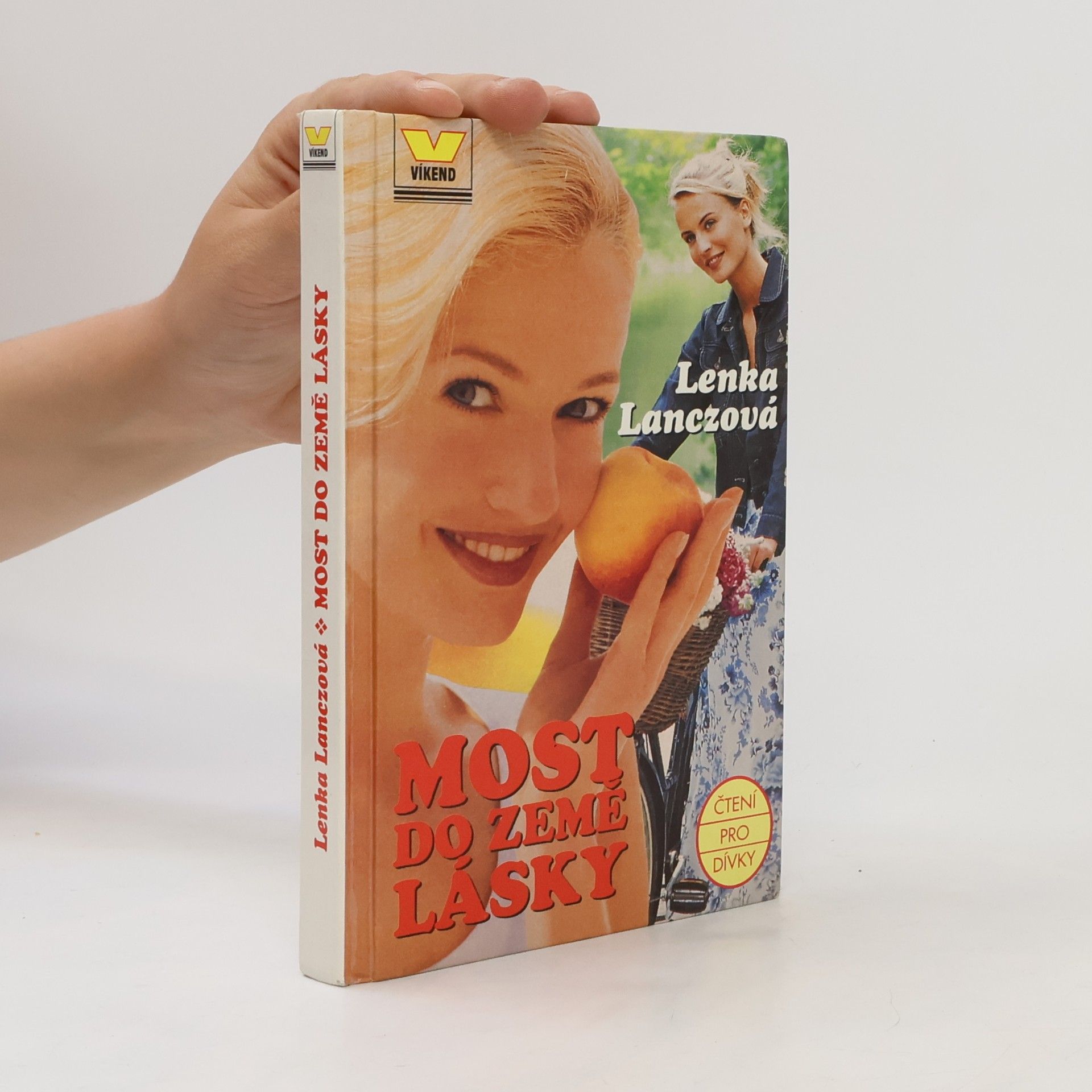 Lenka Lanczová Most do Země lásky