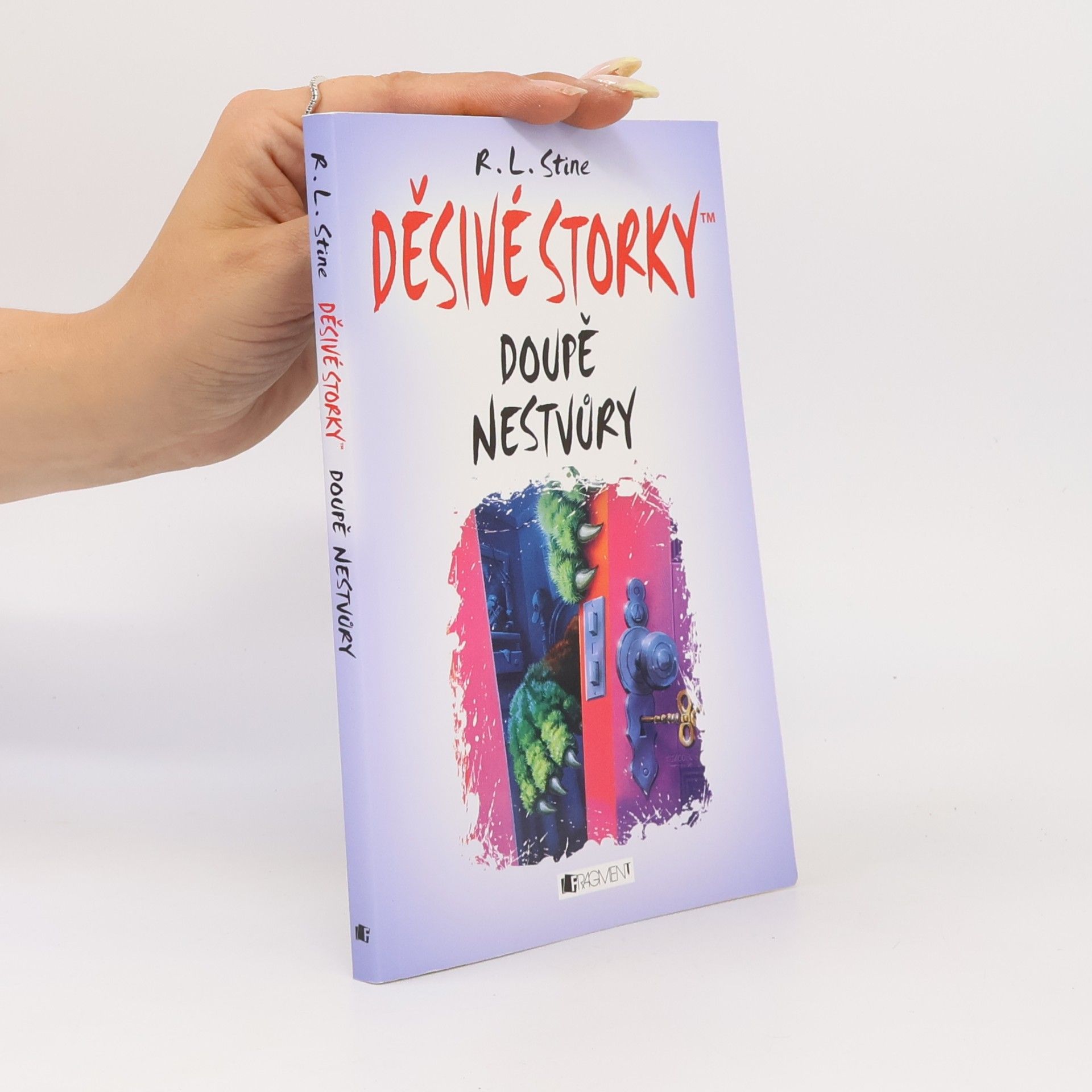 R. L. Stine Doupě nestvůry