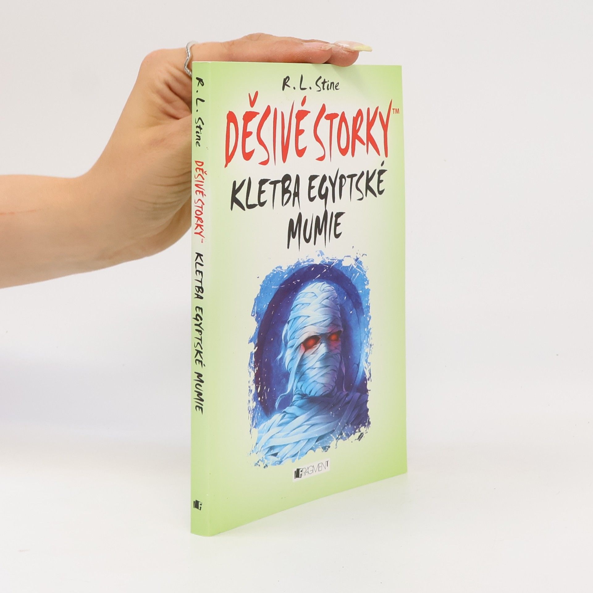 R. L. Stine Děsivé storky. Kletba egyptské mumie