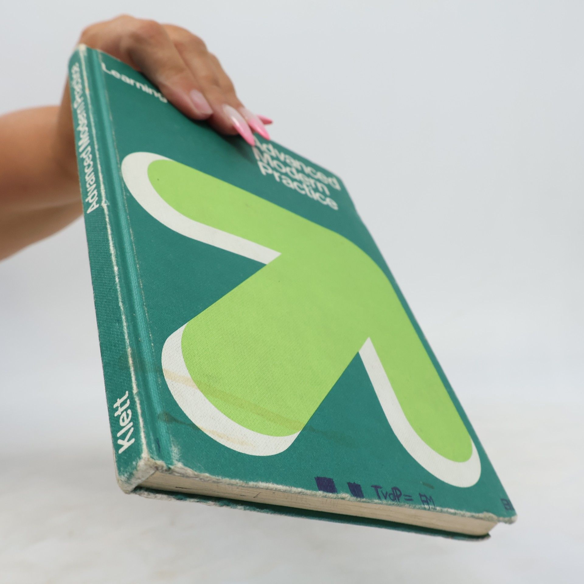 Autores varios Learning English. Advanced Modern Practice