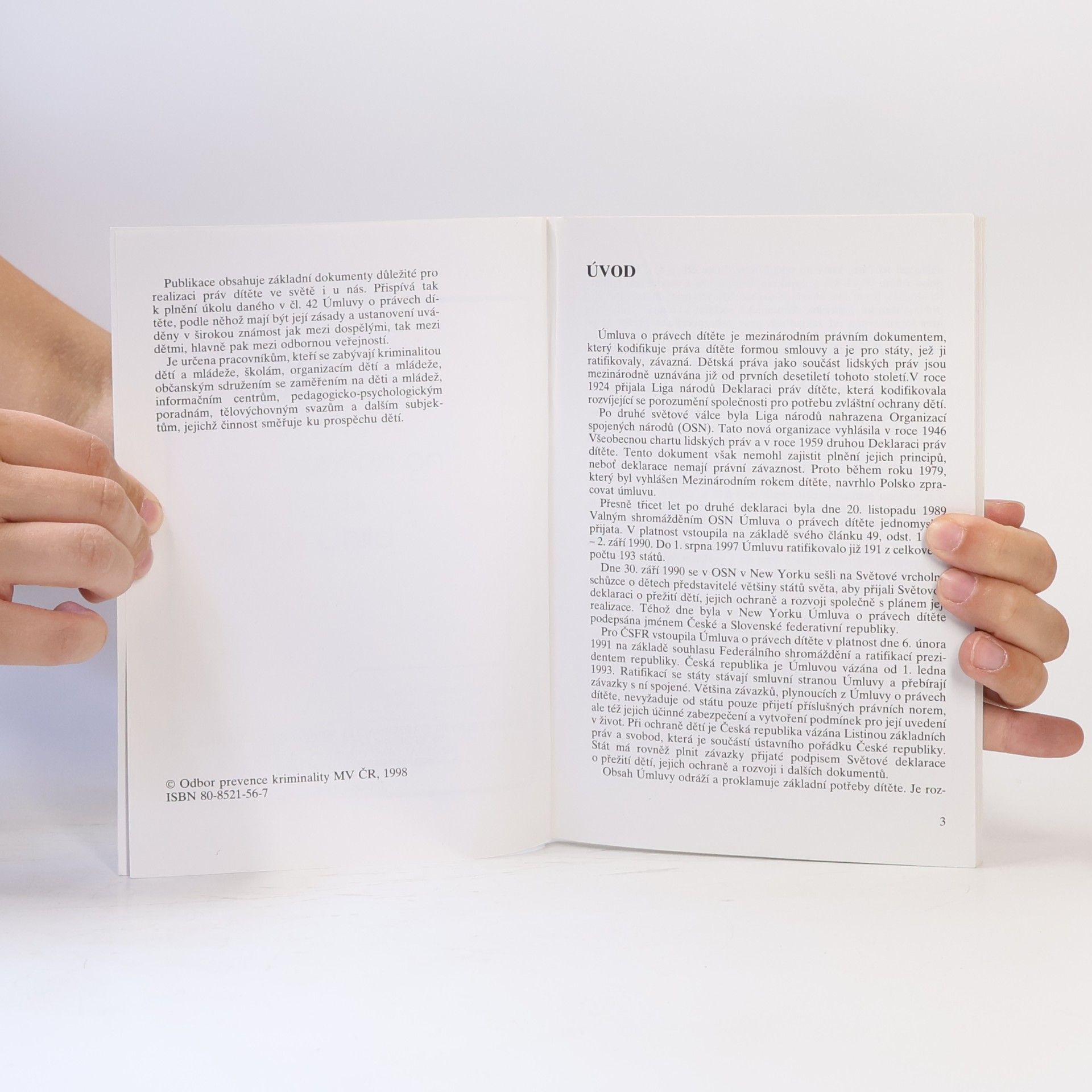 Various authors Práva dítěte v dokumentech