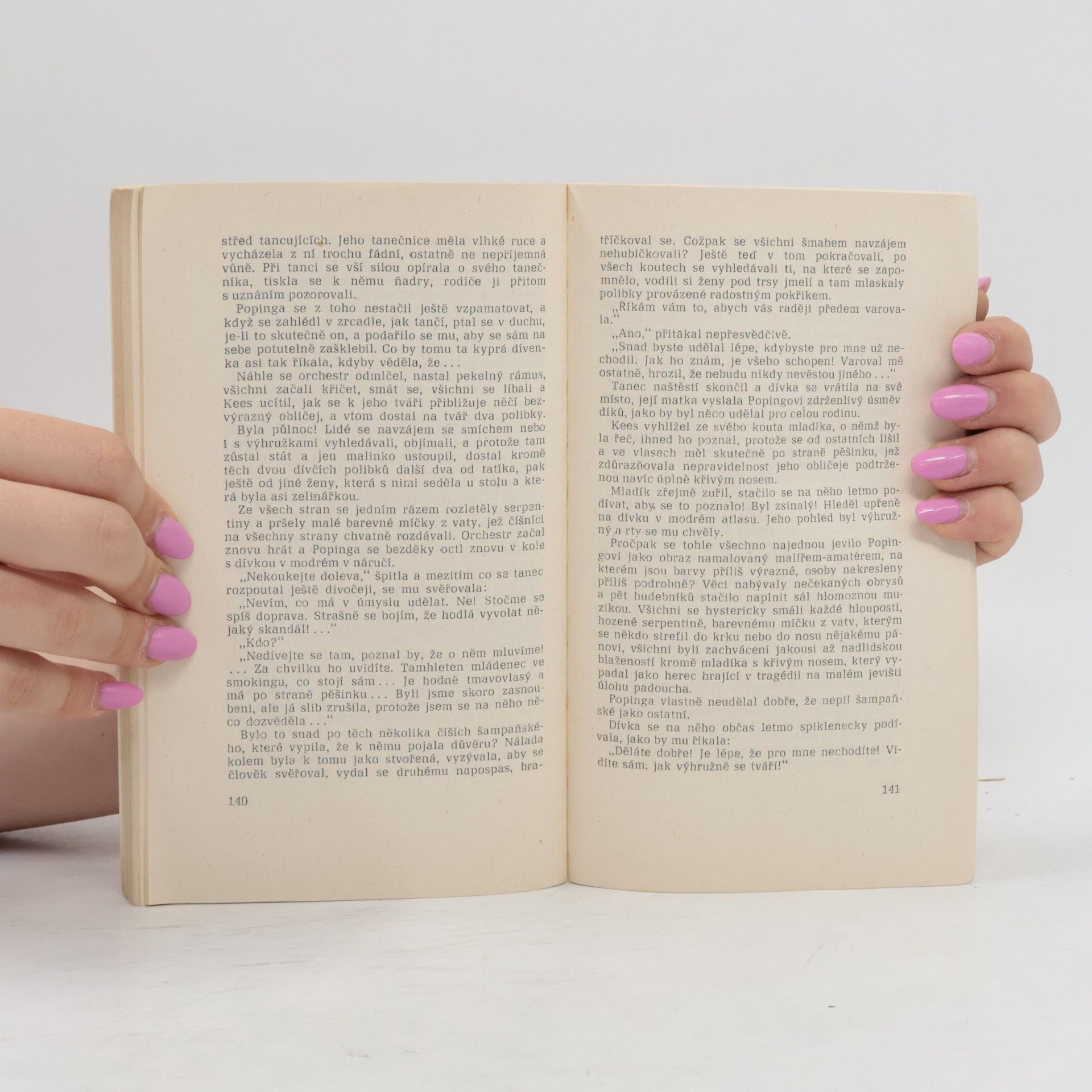 Georges Simenon Muž, který pozoroval noční vlaky
