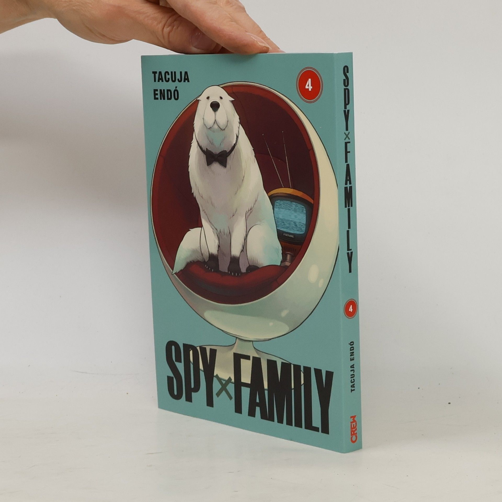 Tacuja Endó Spy x Family 4