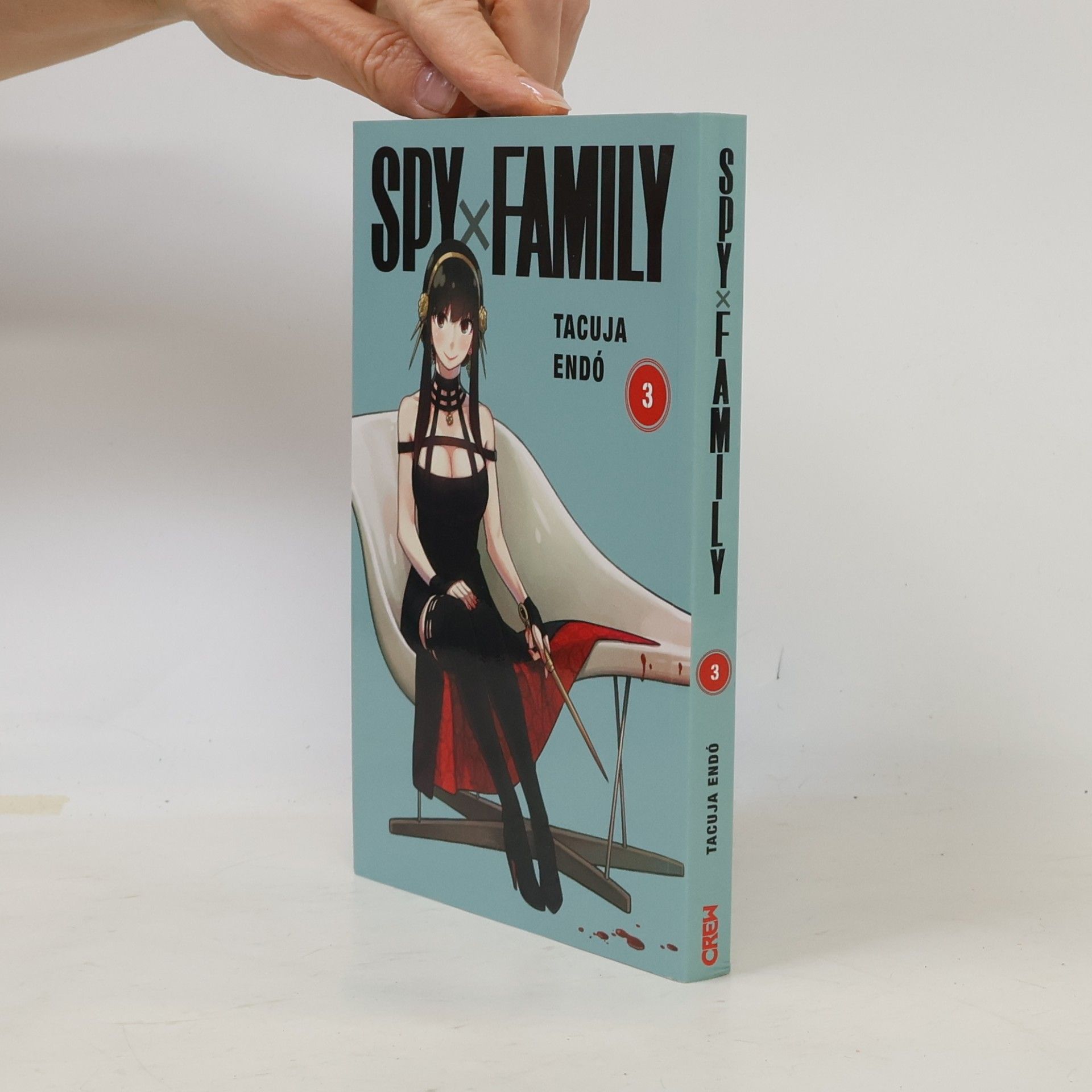 Tacuja Endó Spy x Family 3