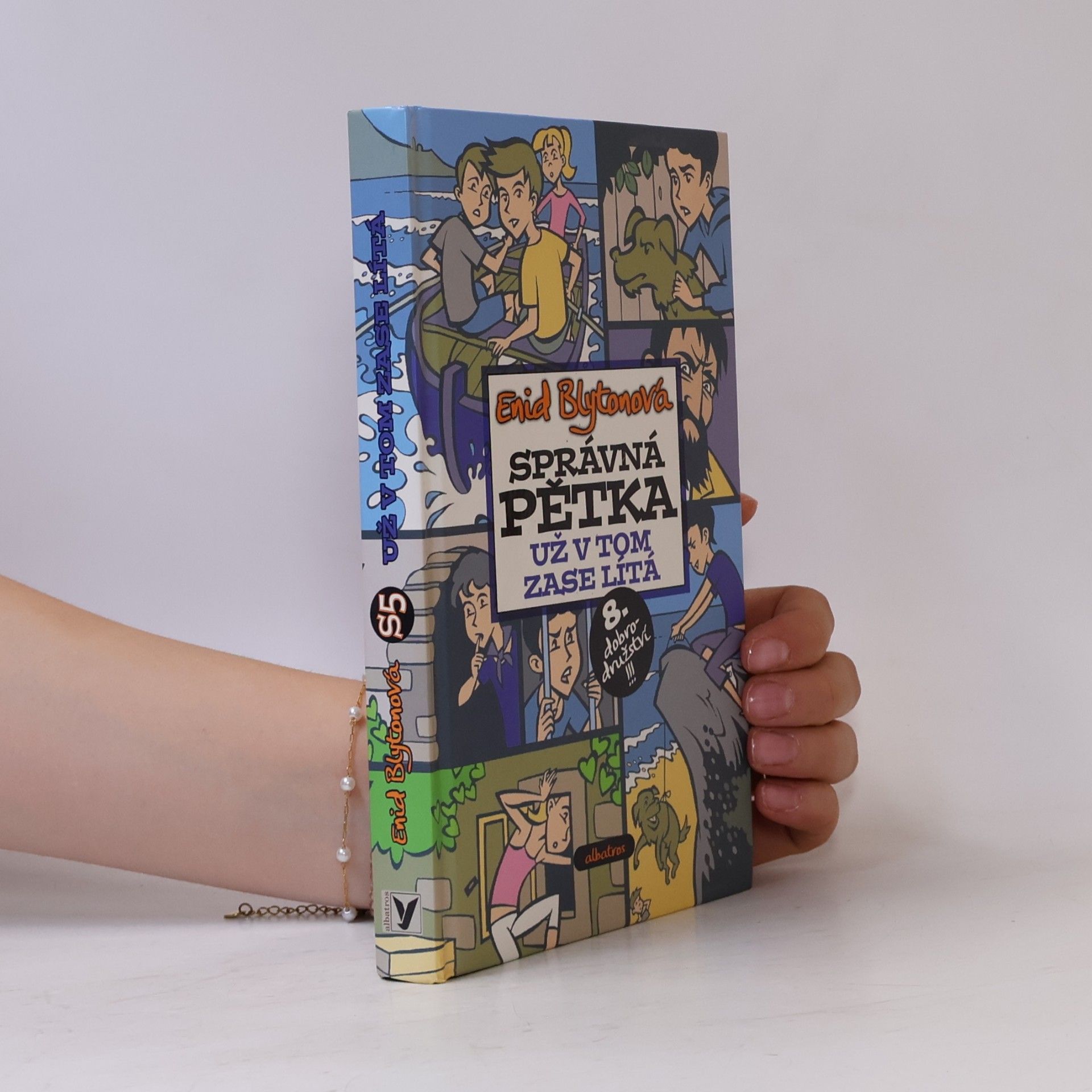 Enid Blyton Správná pětka už v tom zase lítá