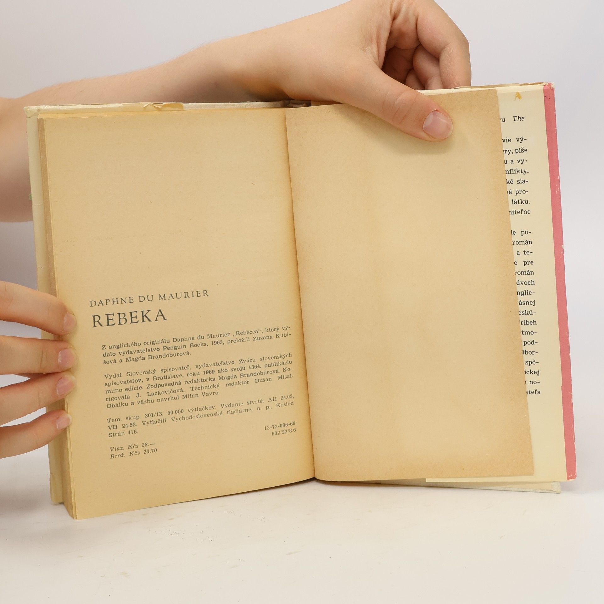 Daphne du Maurier Rebeka