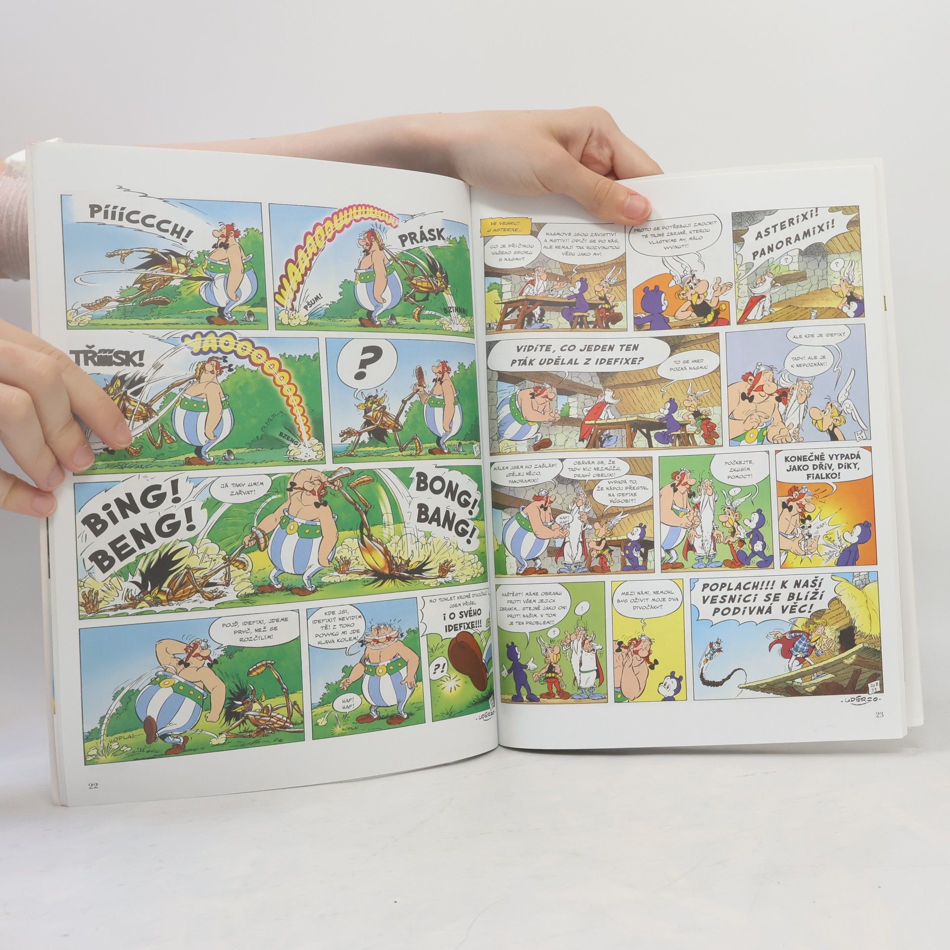Albert Uderzo Nebe mu padá na hlavu