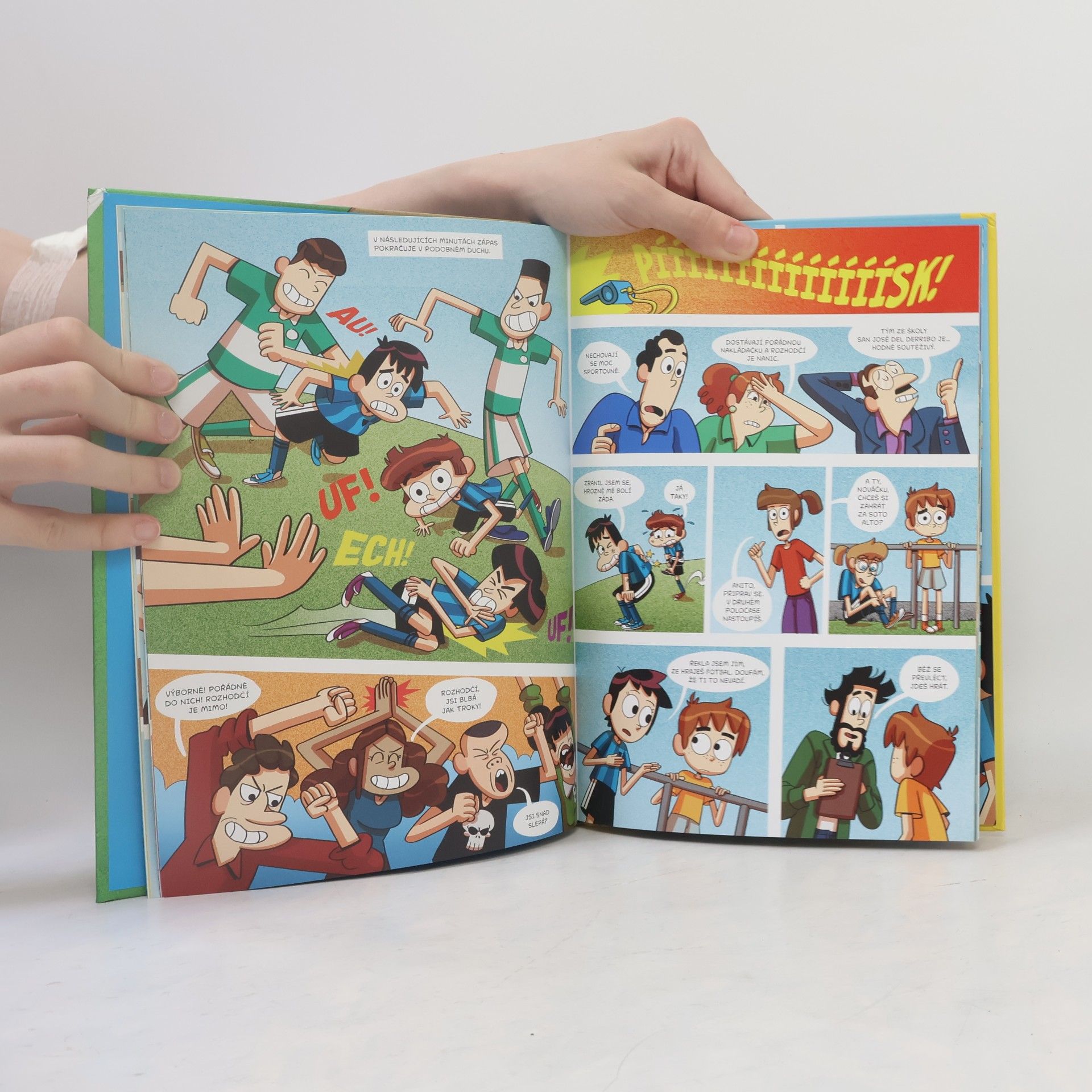 Romana Bičíková Fotbaláci: komiks. Záhada létajících rozhodčích