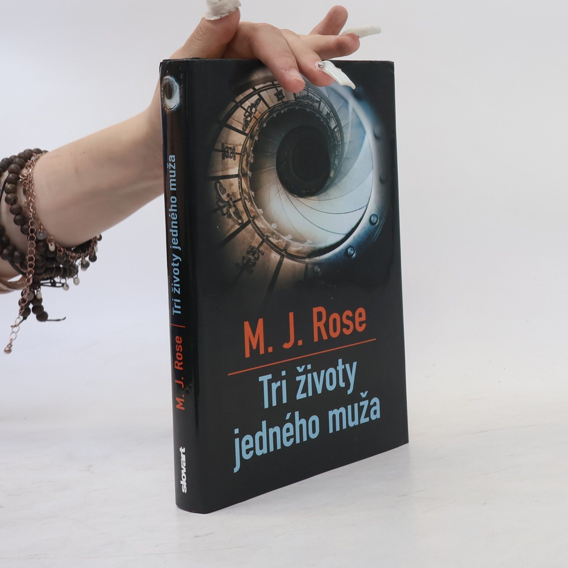 M. J. Rose Tri životy jedného muža