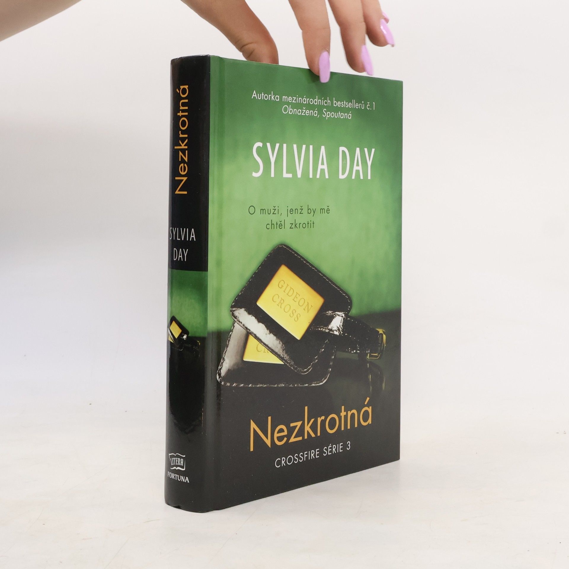 Sylvia Day Nezkrotná