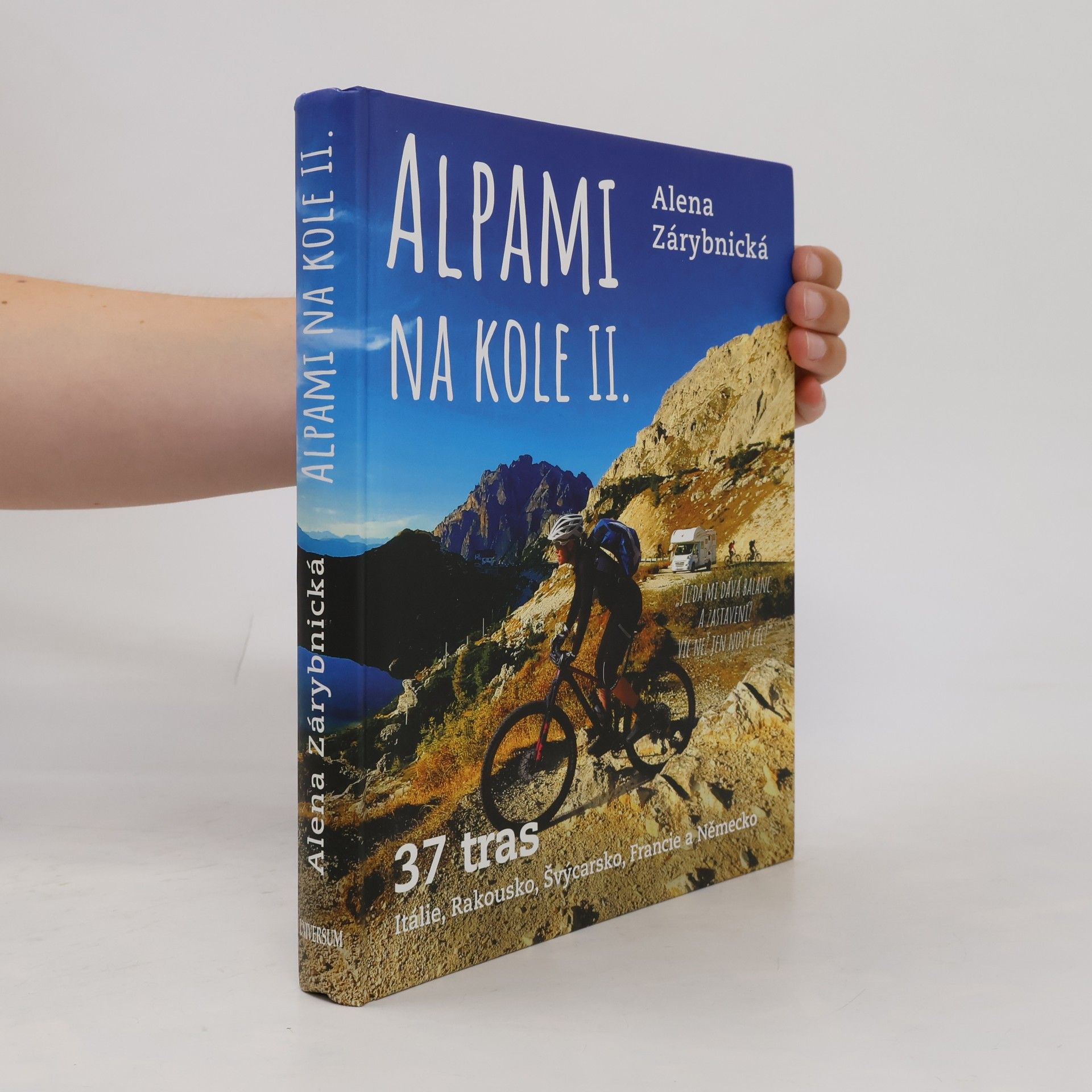 Alena Zárybnická Alpami na kole II.