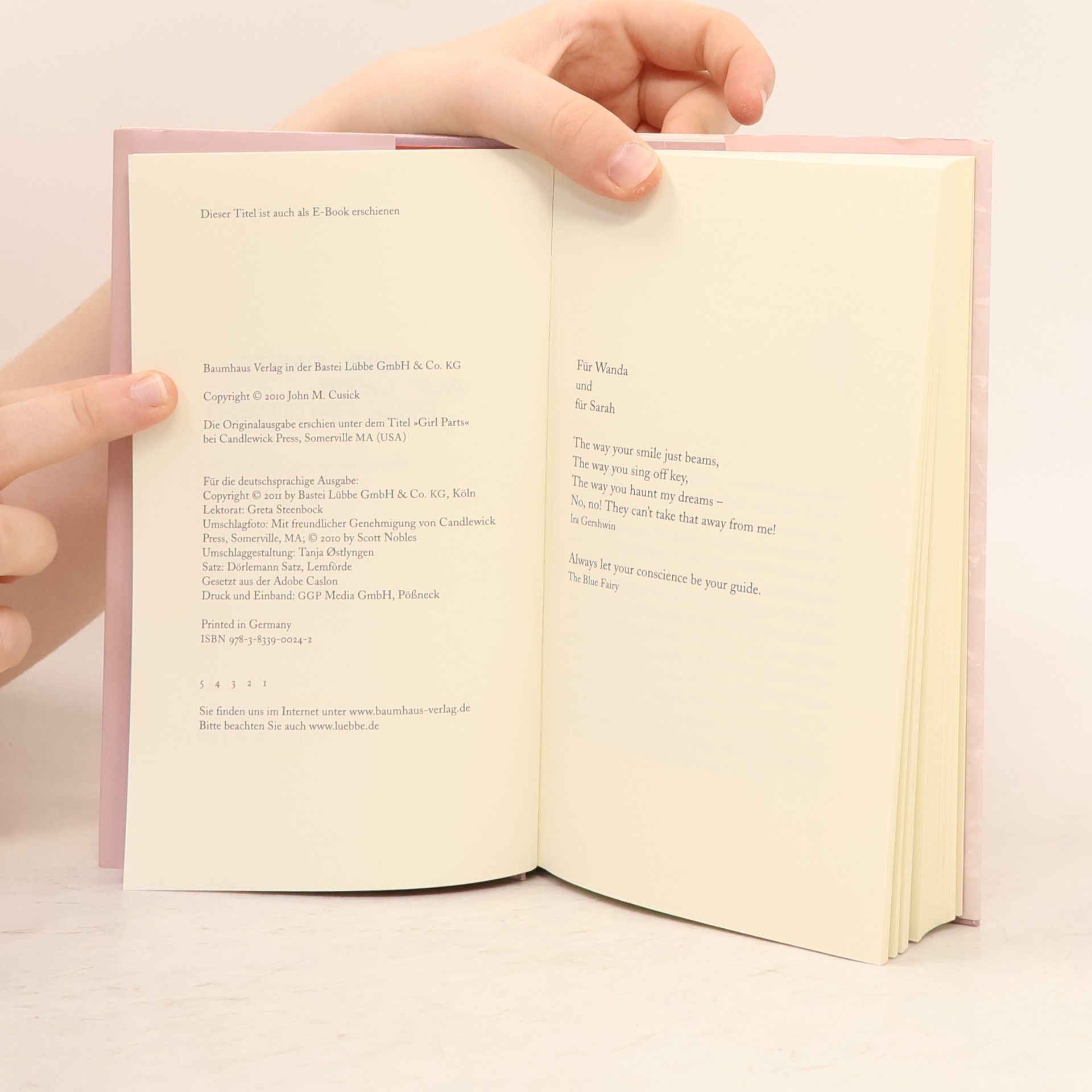 John M. Cusick Girl Parts. Auf Liebe programmiert