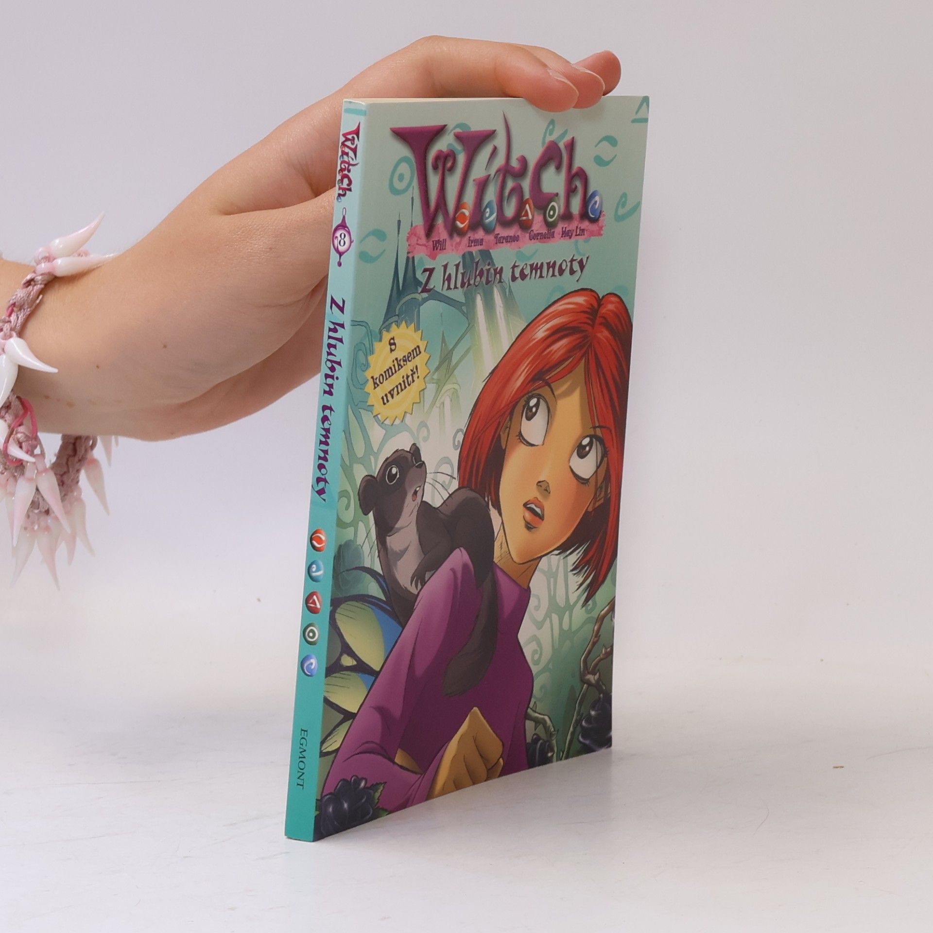 Julie Komorn Witch. Z hlubin temnoty
