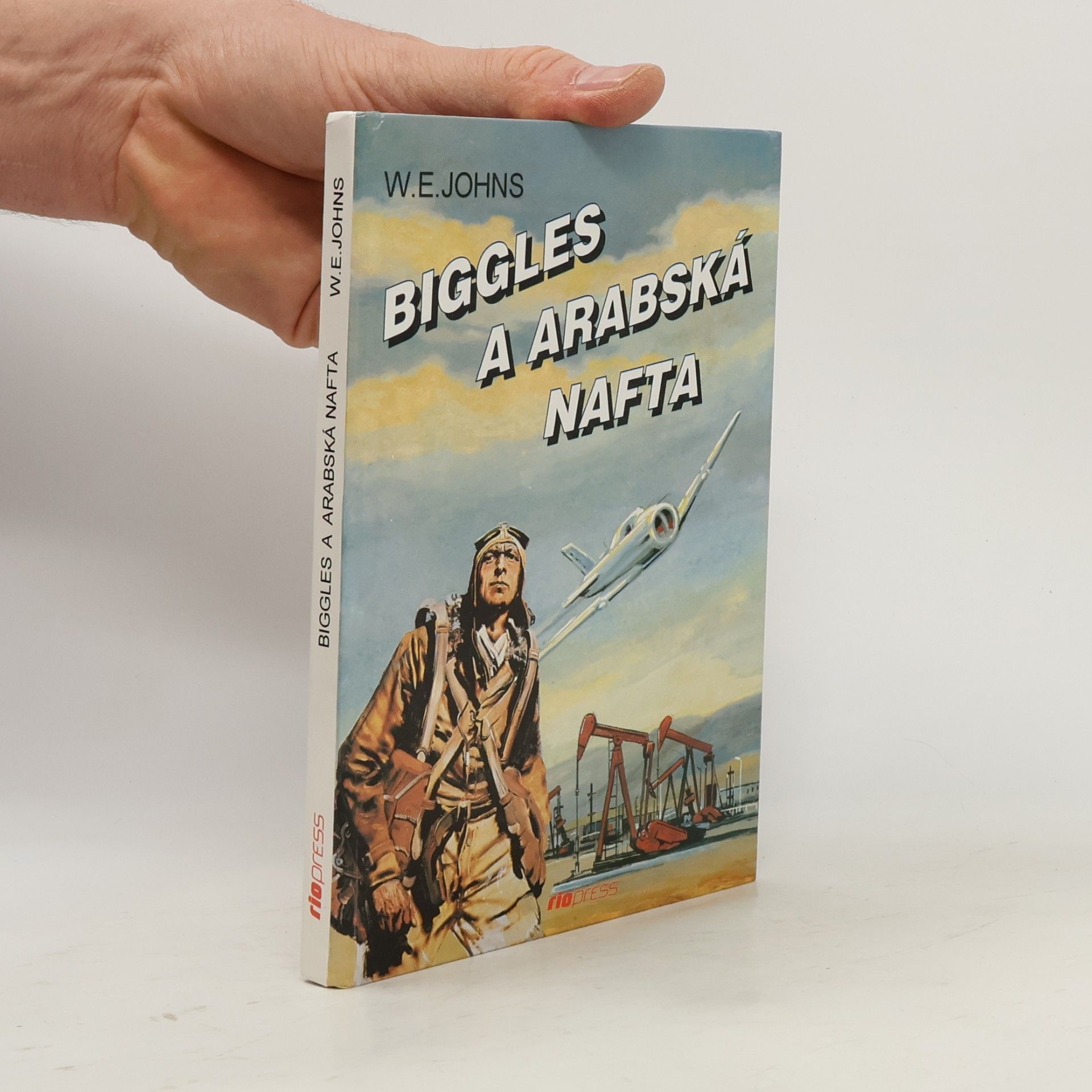 William Earl Johns Biggles a arabská nafta