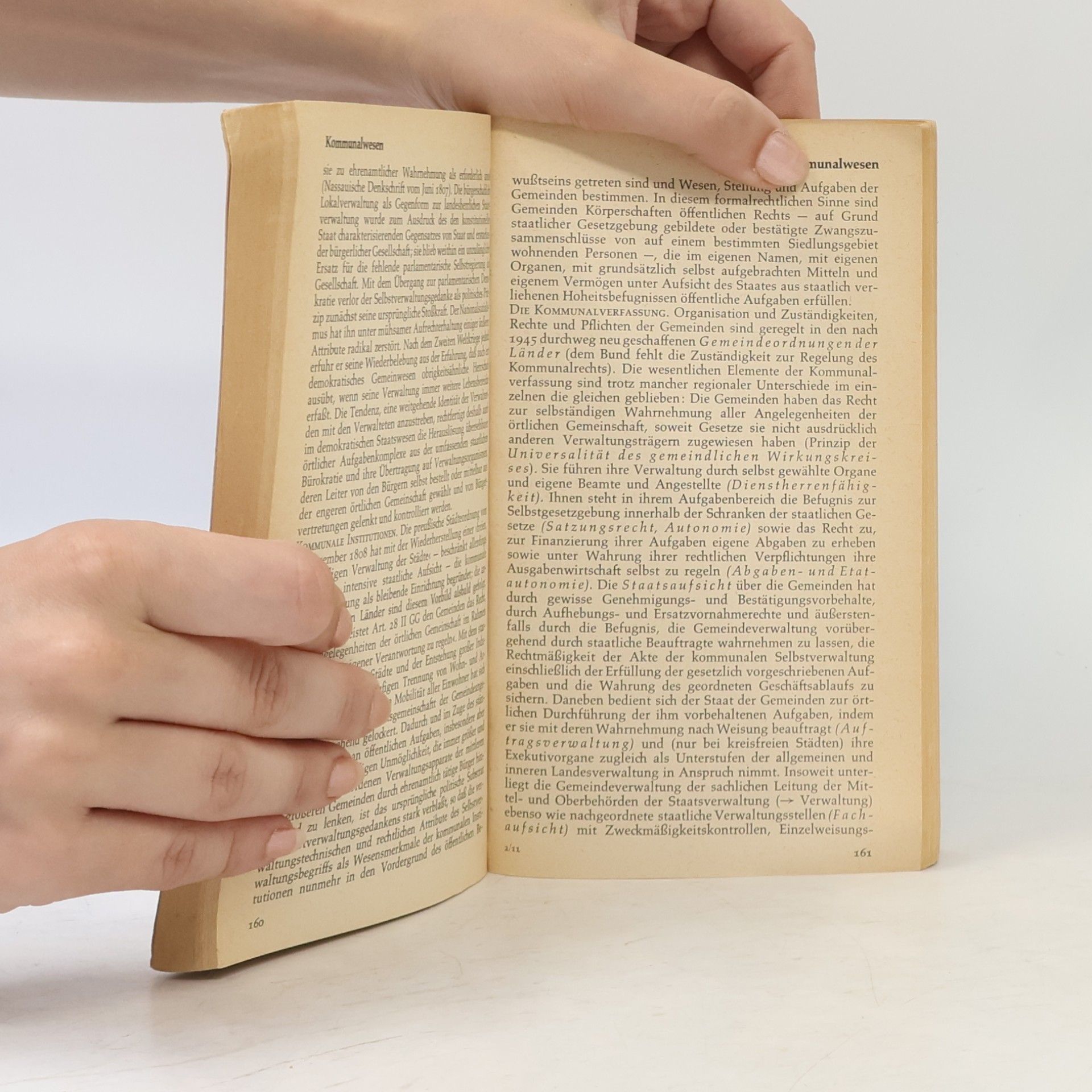 Various authors Staat und Politik 2