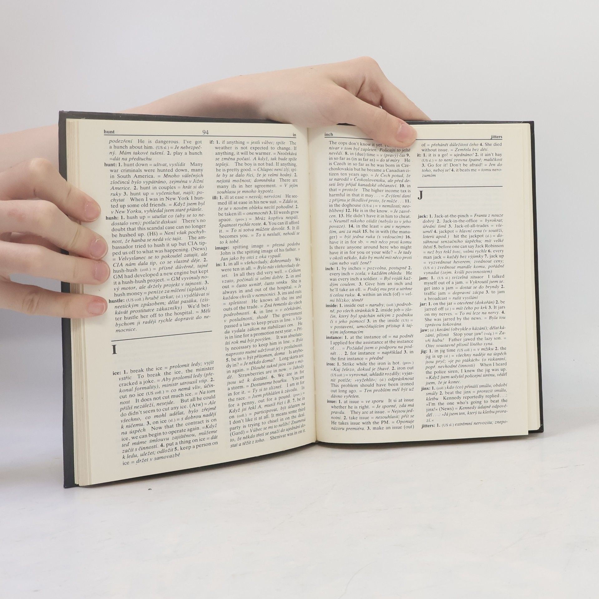 Barbora Kroulíková Anglicko-český slovník idiomů. English-Czech Dictionary of Idioms