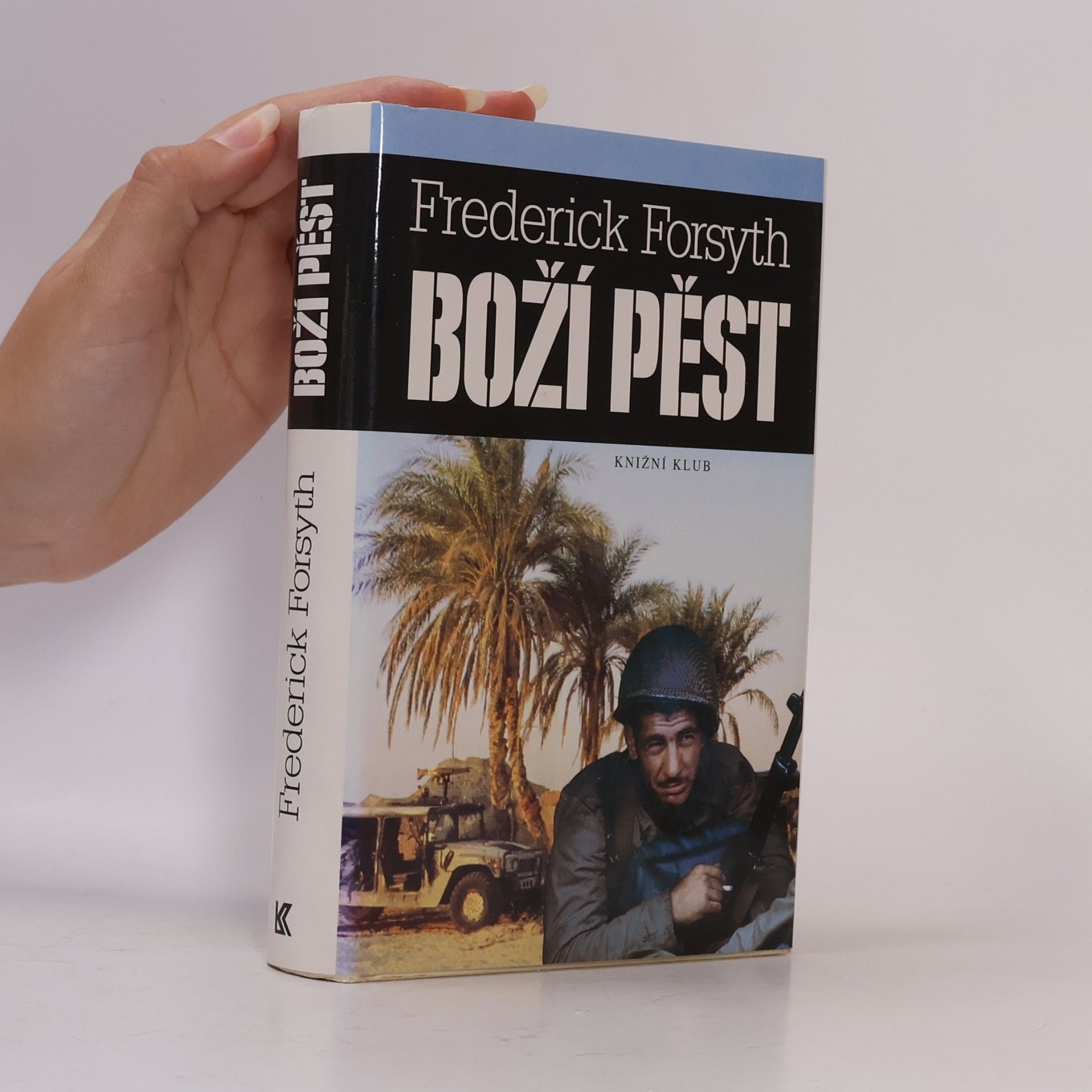 Frederick Forsyth Boží pěst