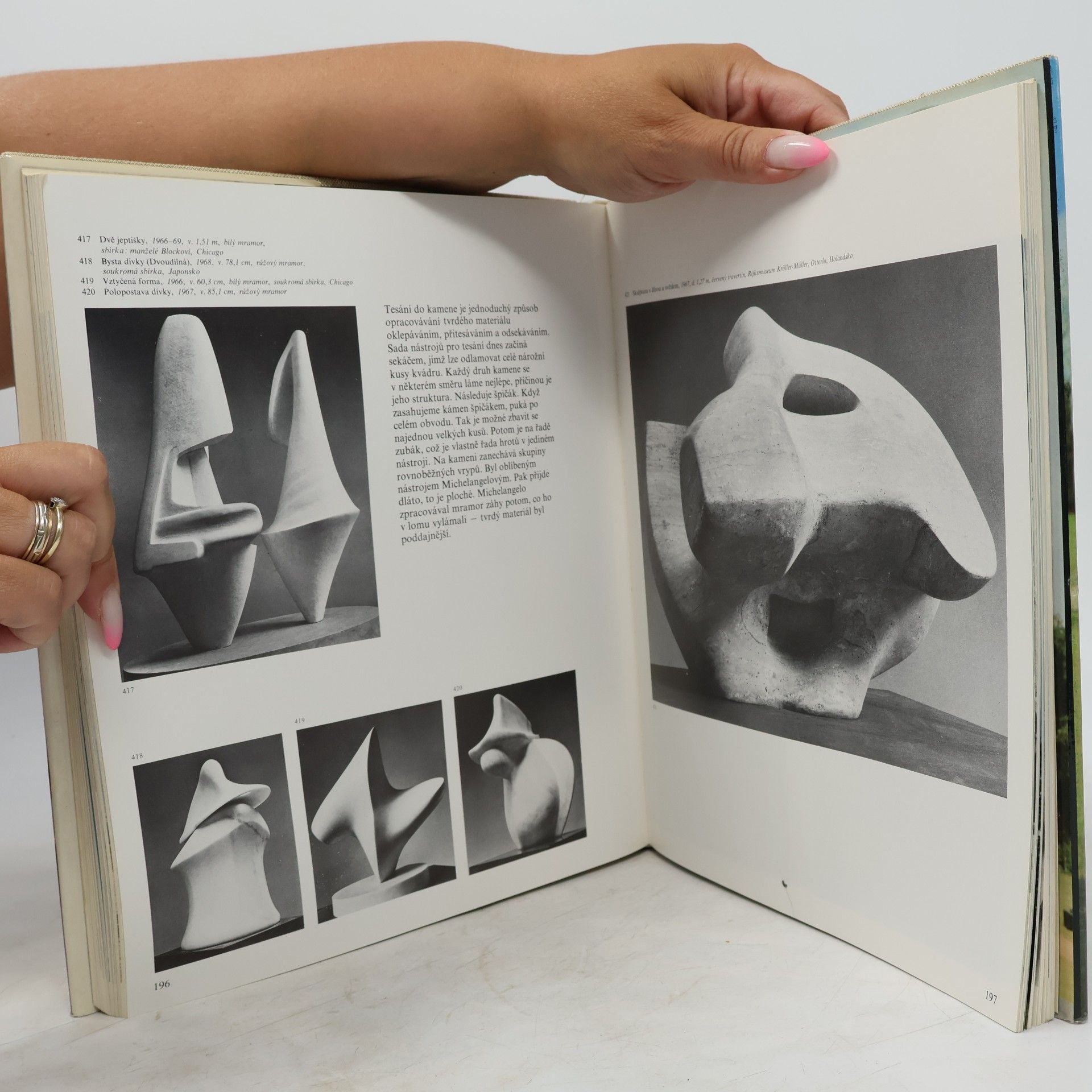 Henry Moore Henry Moore. Plastiky a myšlenky kolem nich