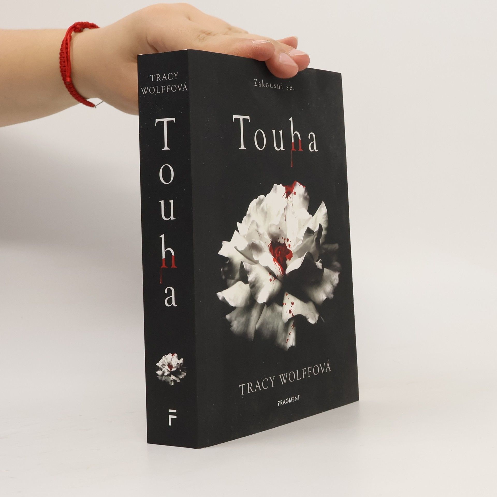 Tracy Wolff Touha