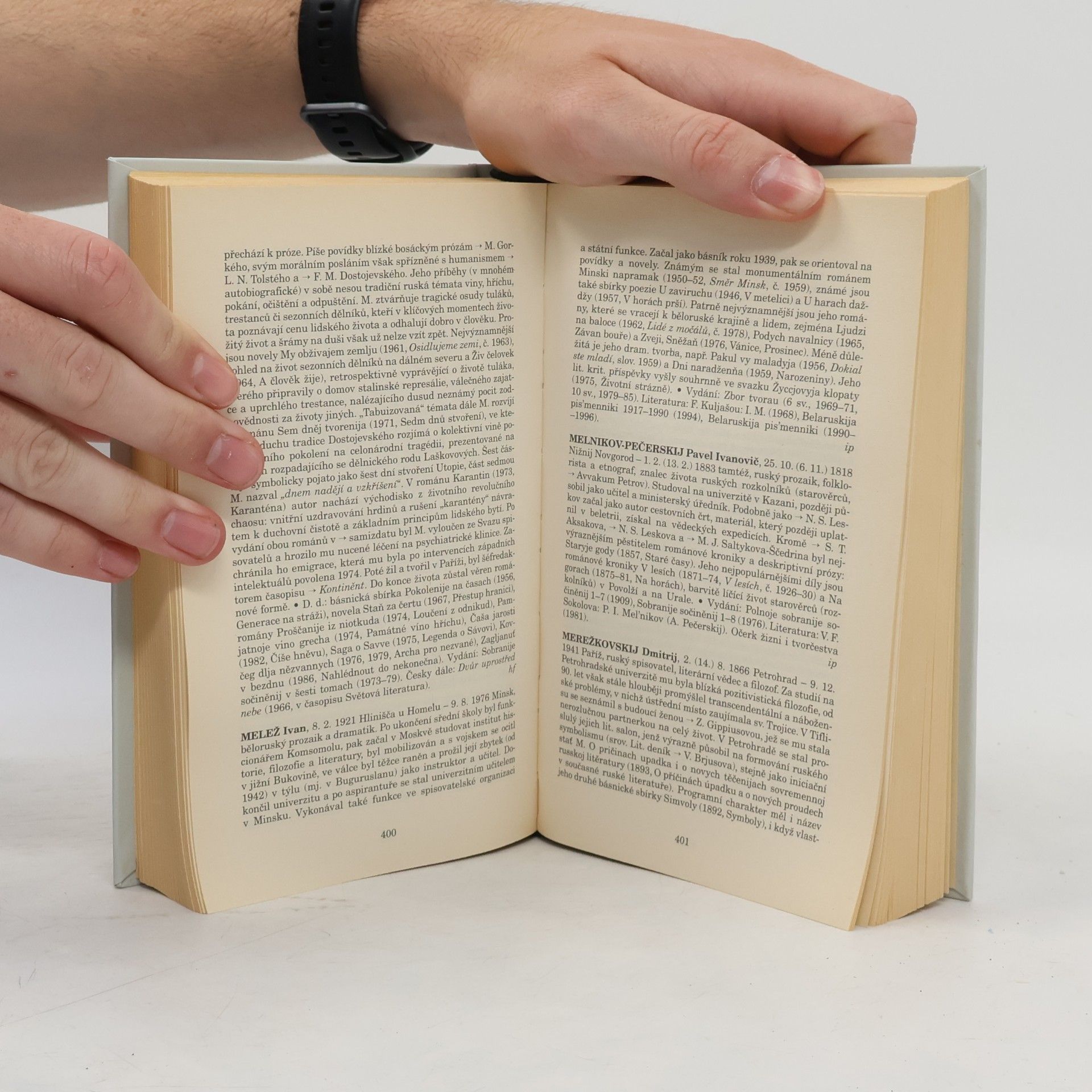 Collectif d'auteurs Slovník ruských, ukrajinských a běloruských spisovatelů