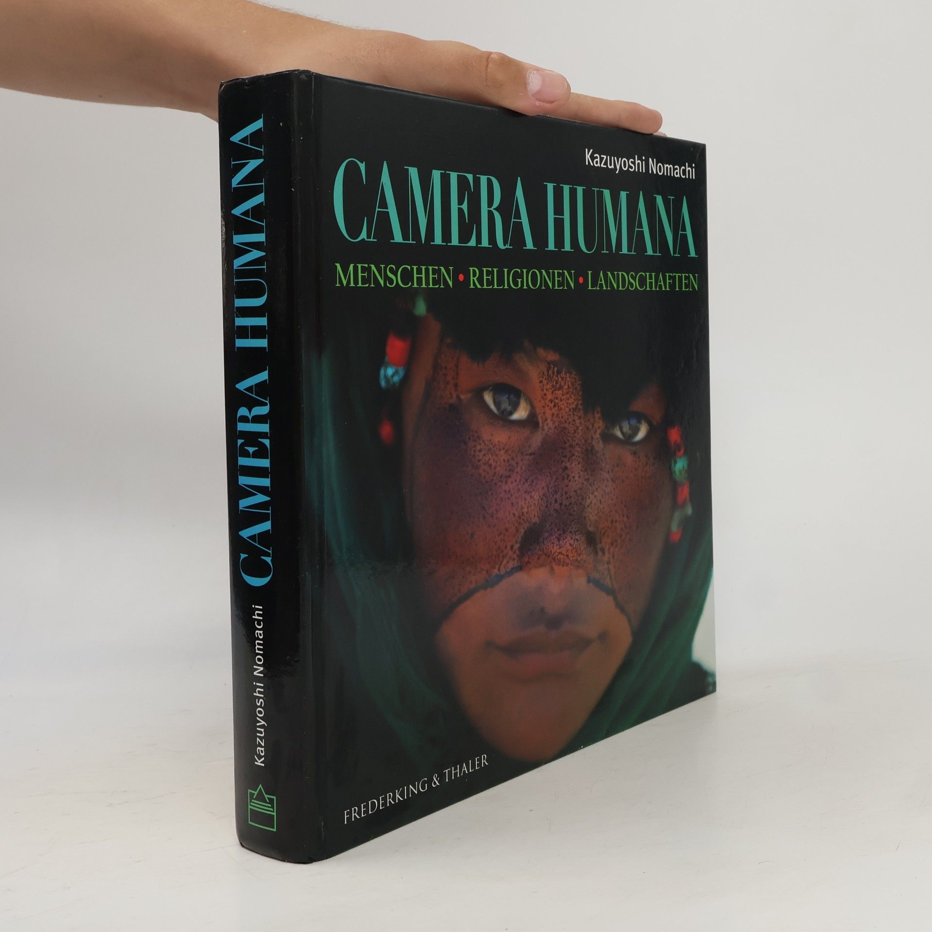 Kazujoši Nomači Camera humana