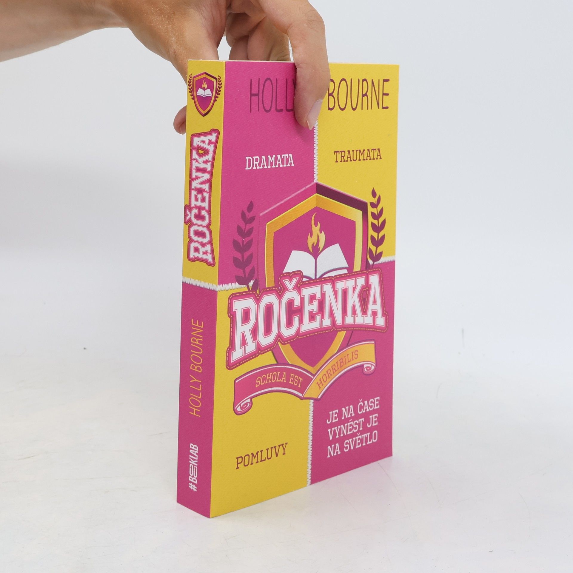 Holly Bourne Ročenka