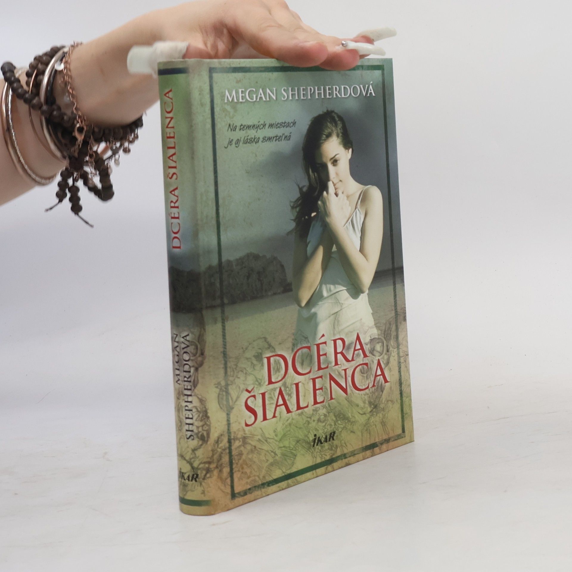 Megan Shepherd Dcéra šialenca
