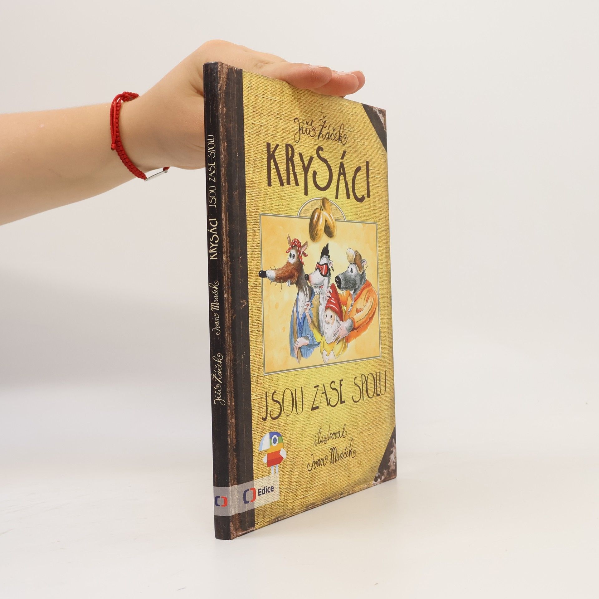 Krysáci jsou zase spolu
