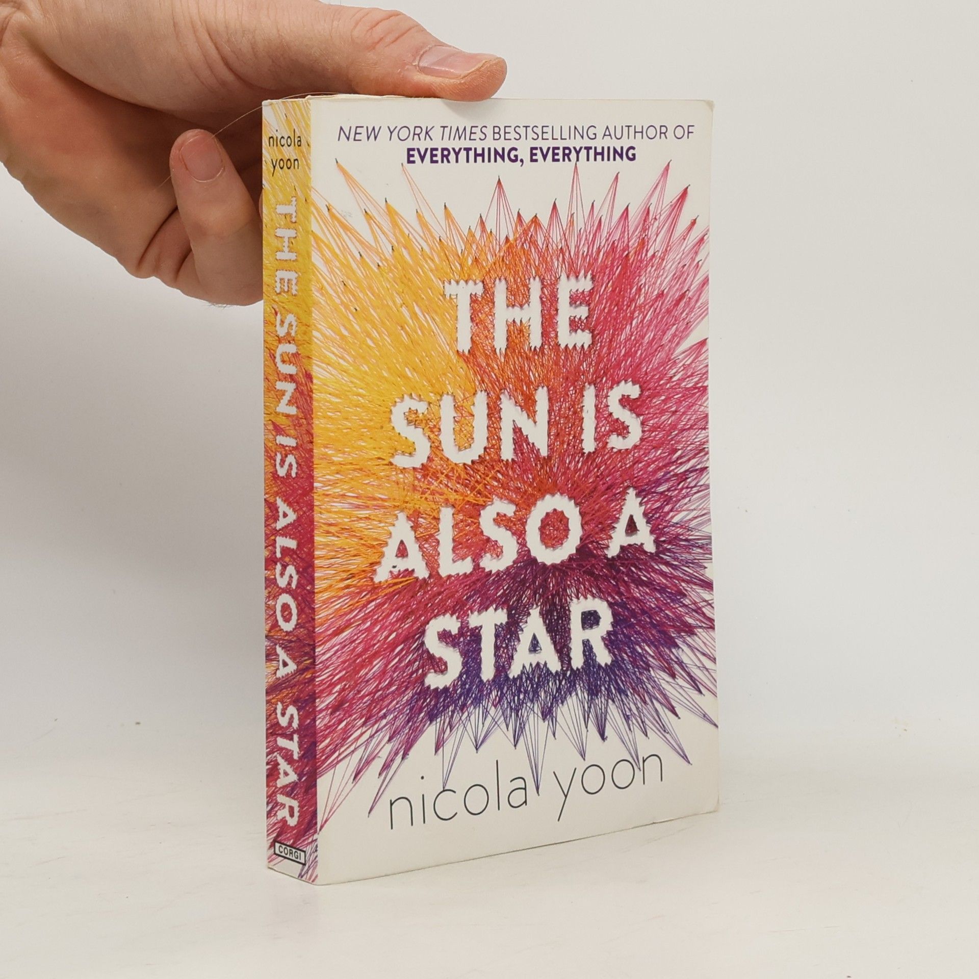 Nicola Yoon The Sun is also a star
