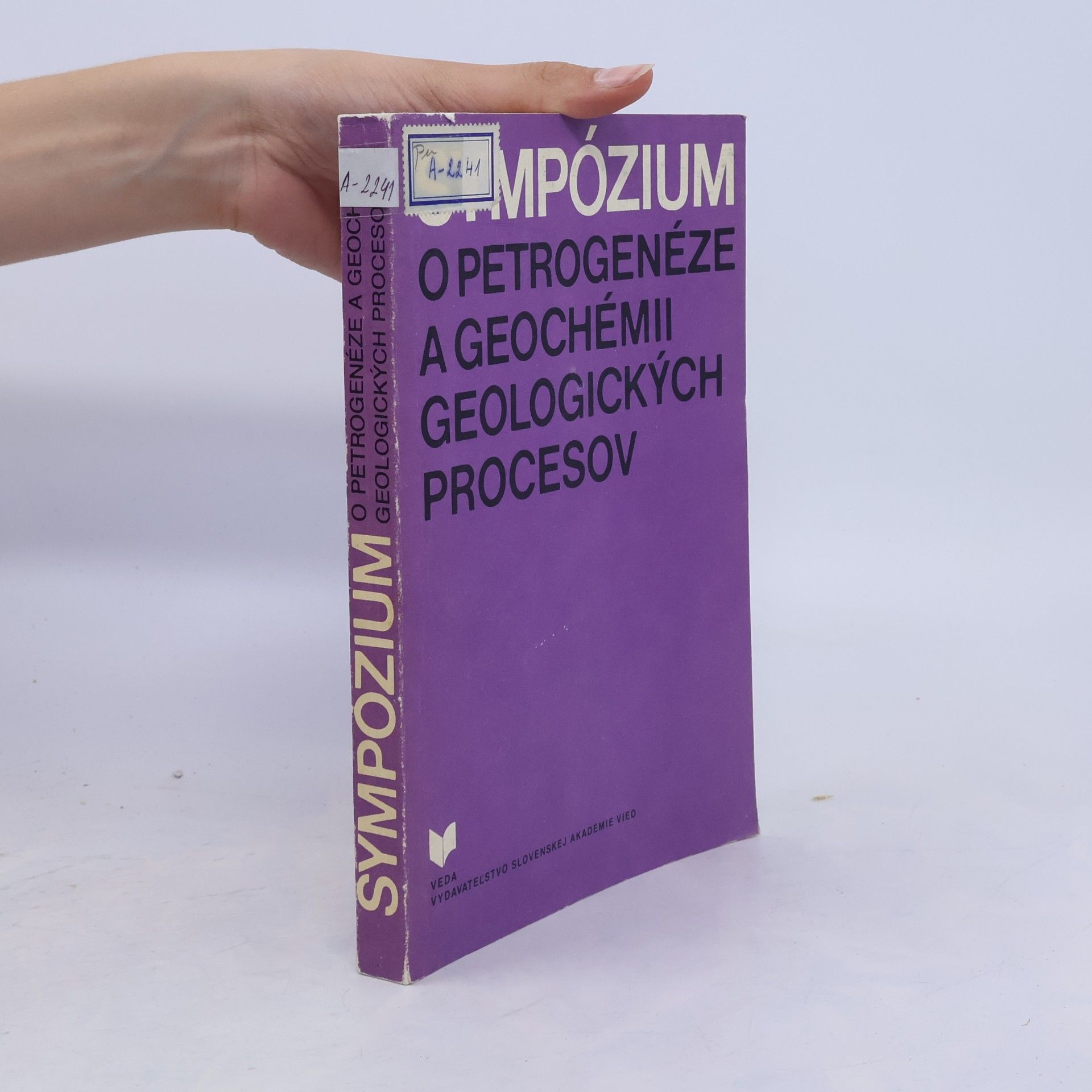 Kolektív autorov Sympózium o petrogenéze a geochémii geologických procesov