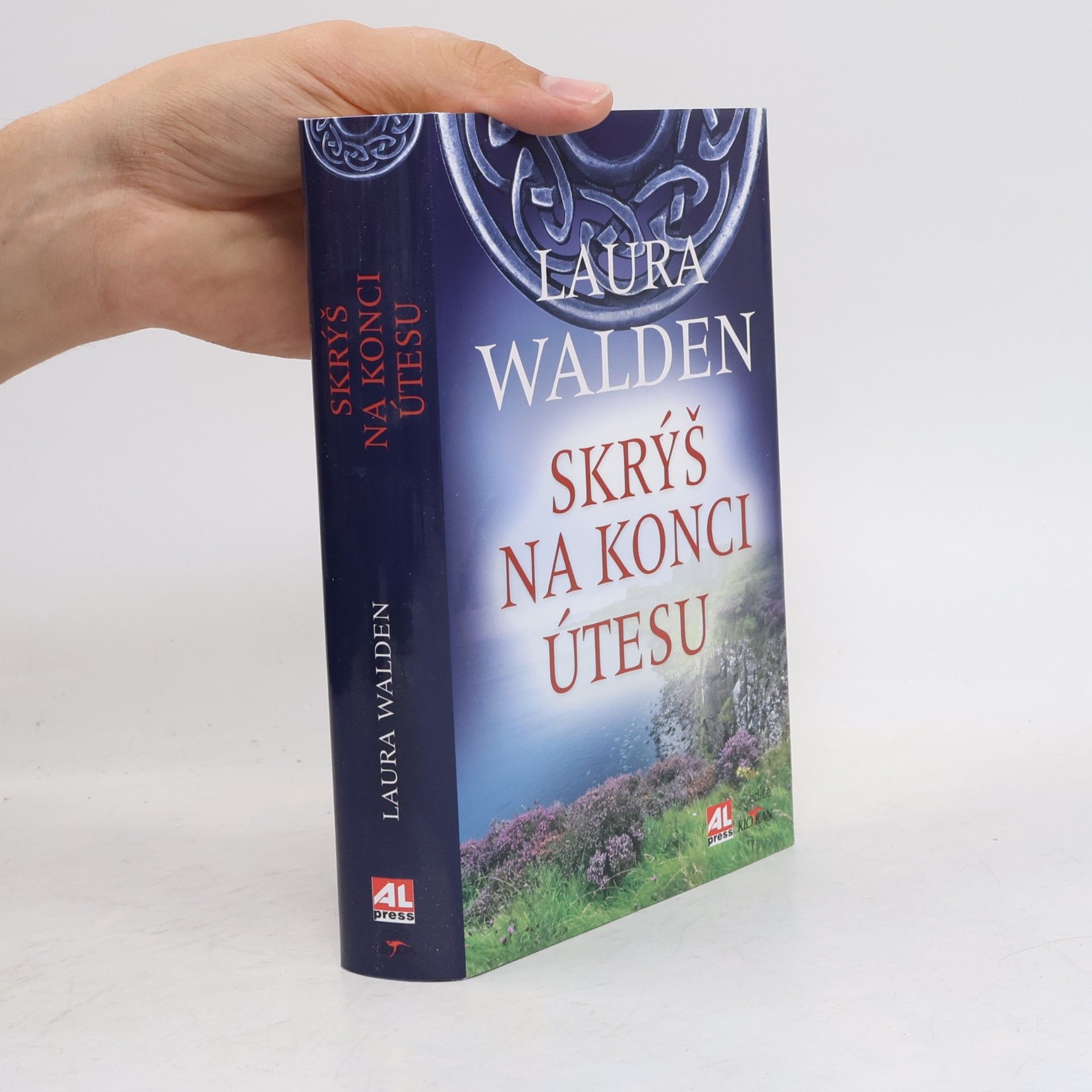 Laura Walden Skrýš na konci útesu