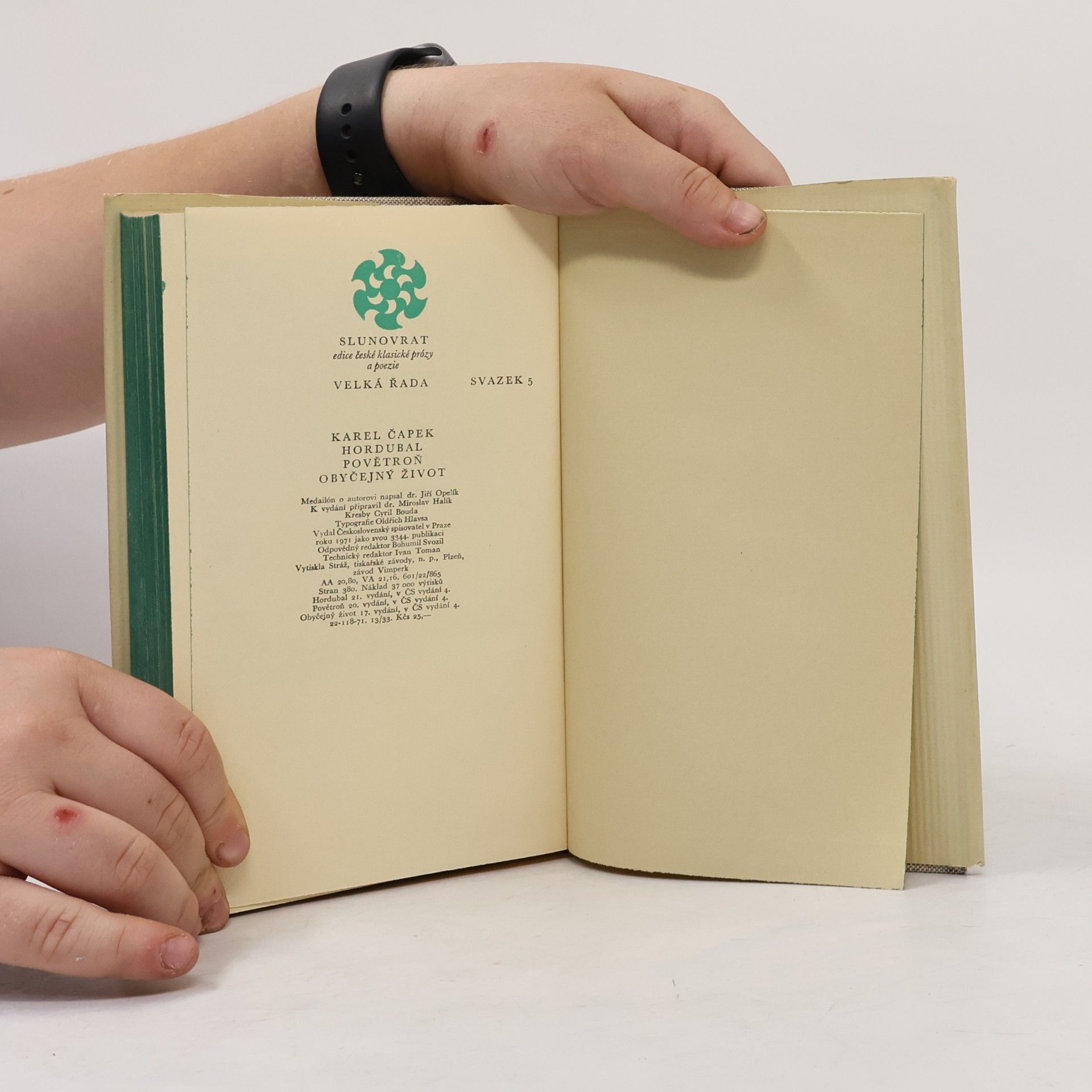 Karel Čapek Hordubal. Povětroň. Obyčejný život