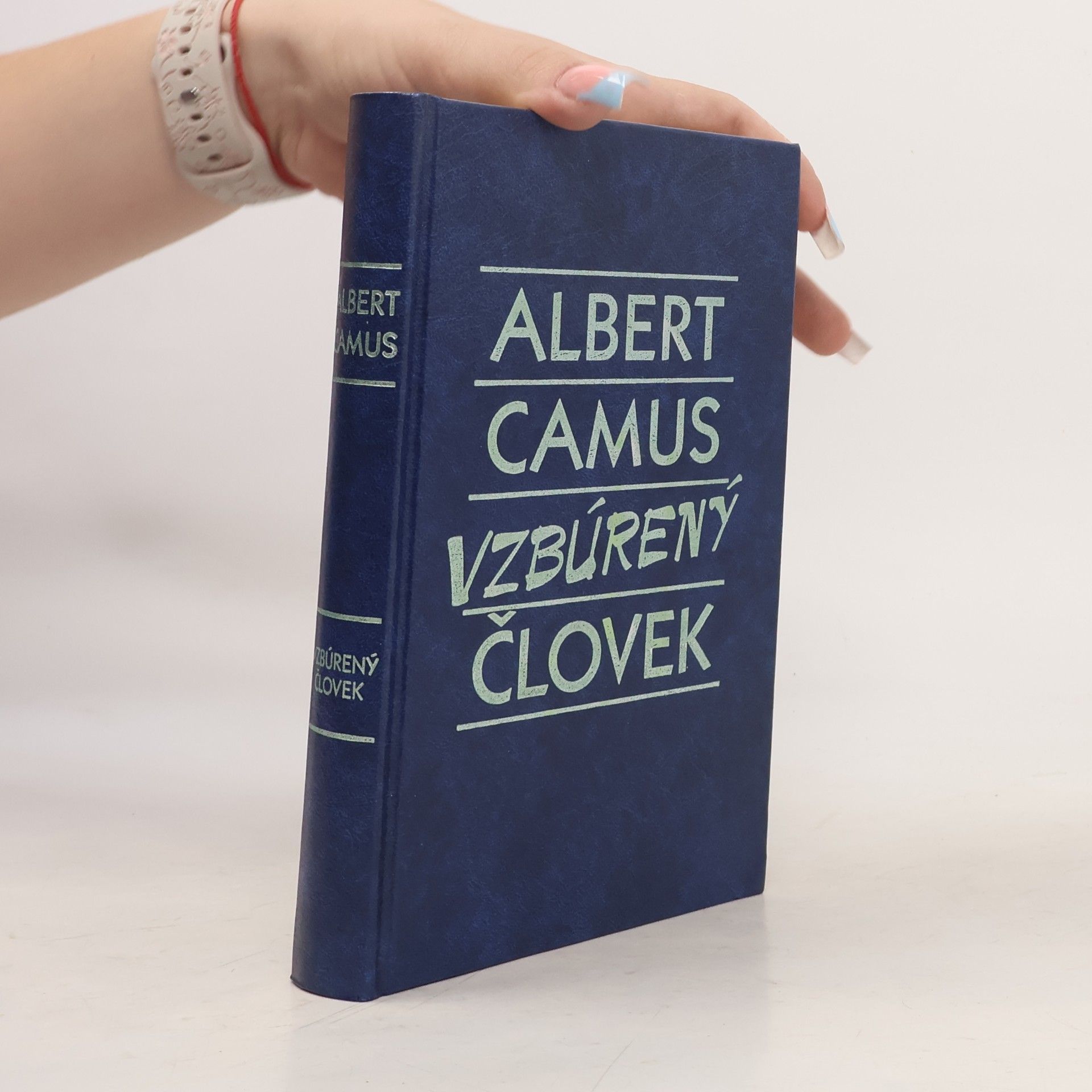 Albert Camus Vzbúrený človek