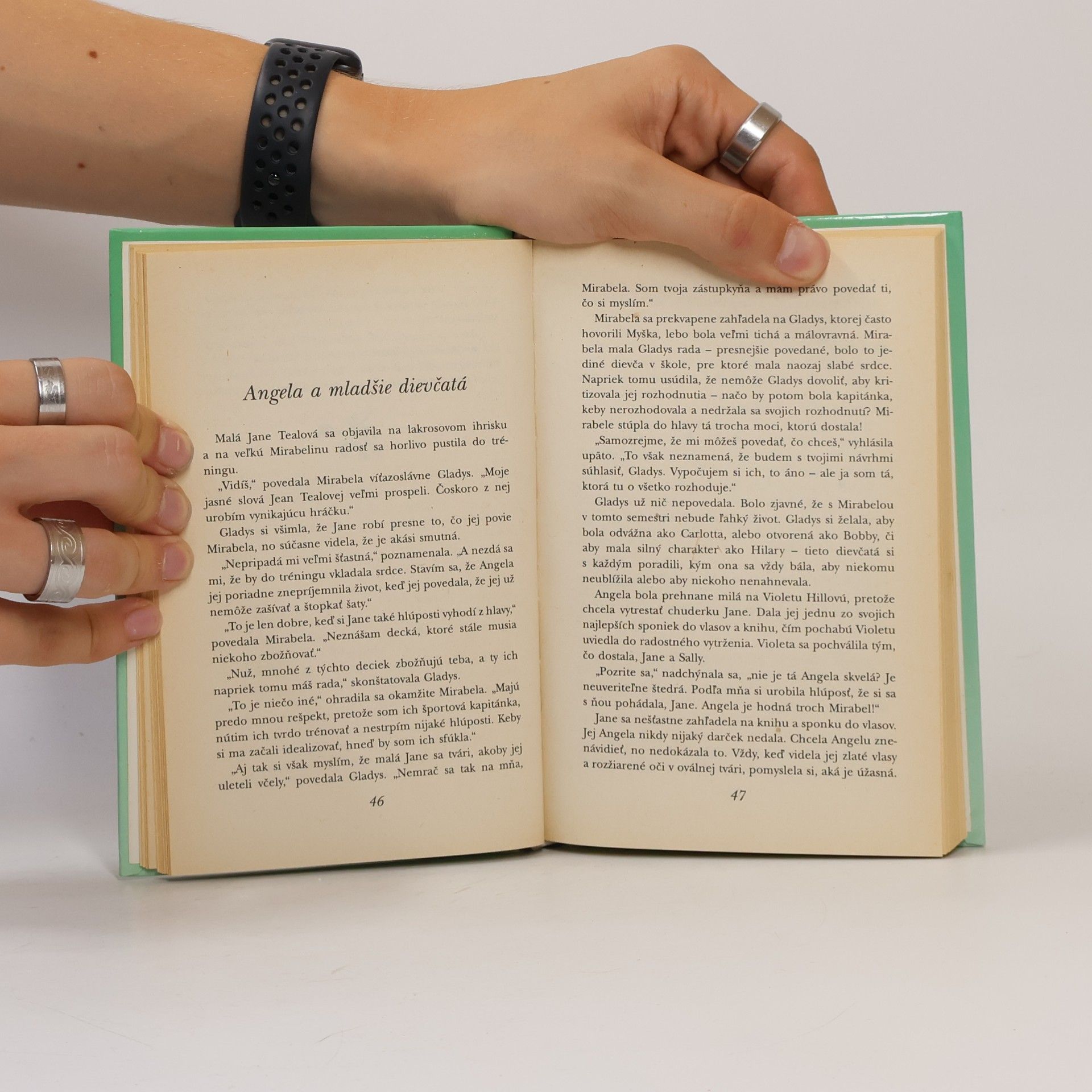 Enid Blyton Dvojčatá na prahu dospelosti