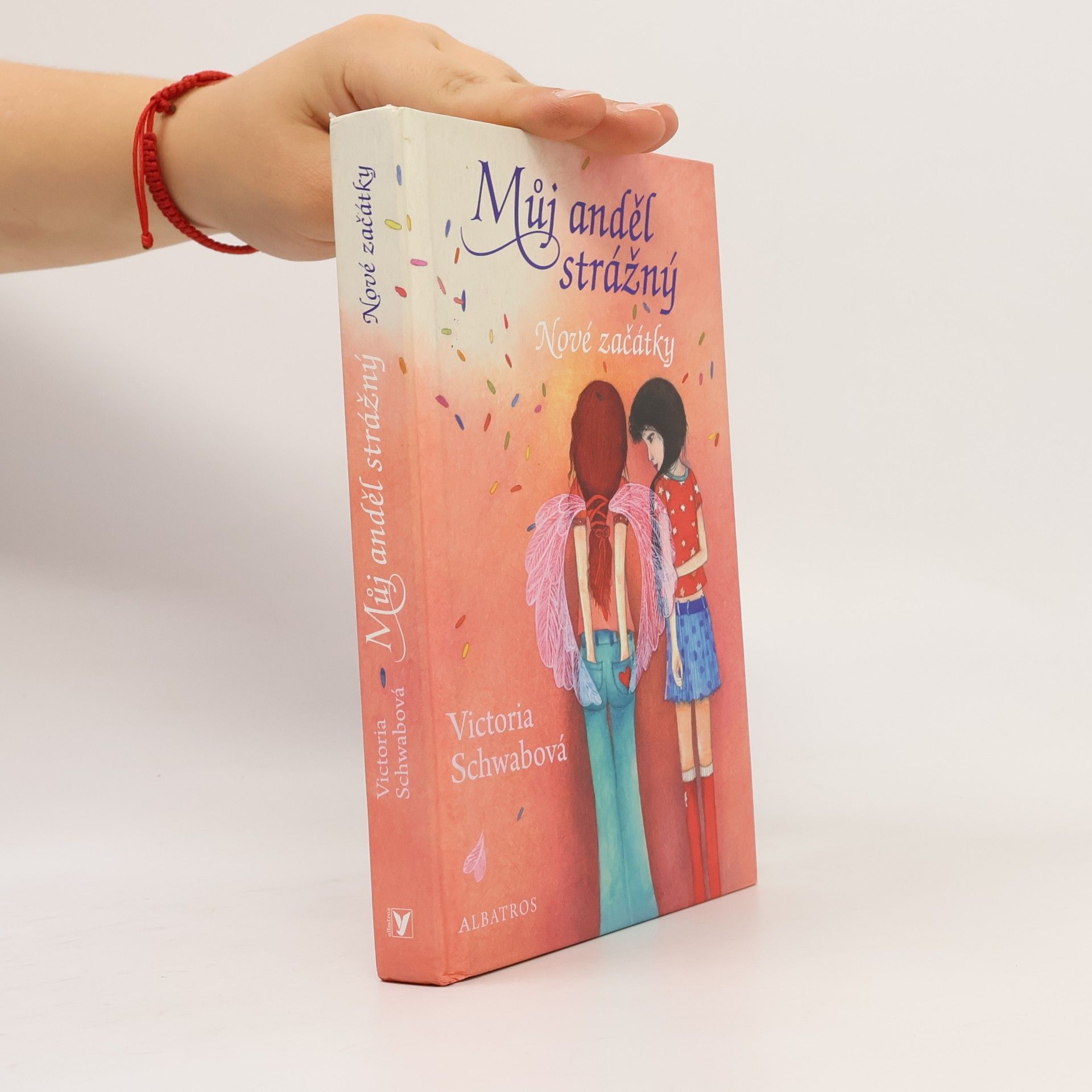V. E. Schwab Můj anděl strážný. Nové začátky