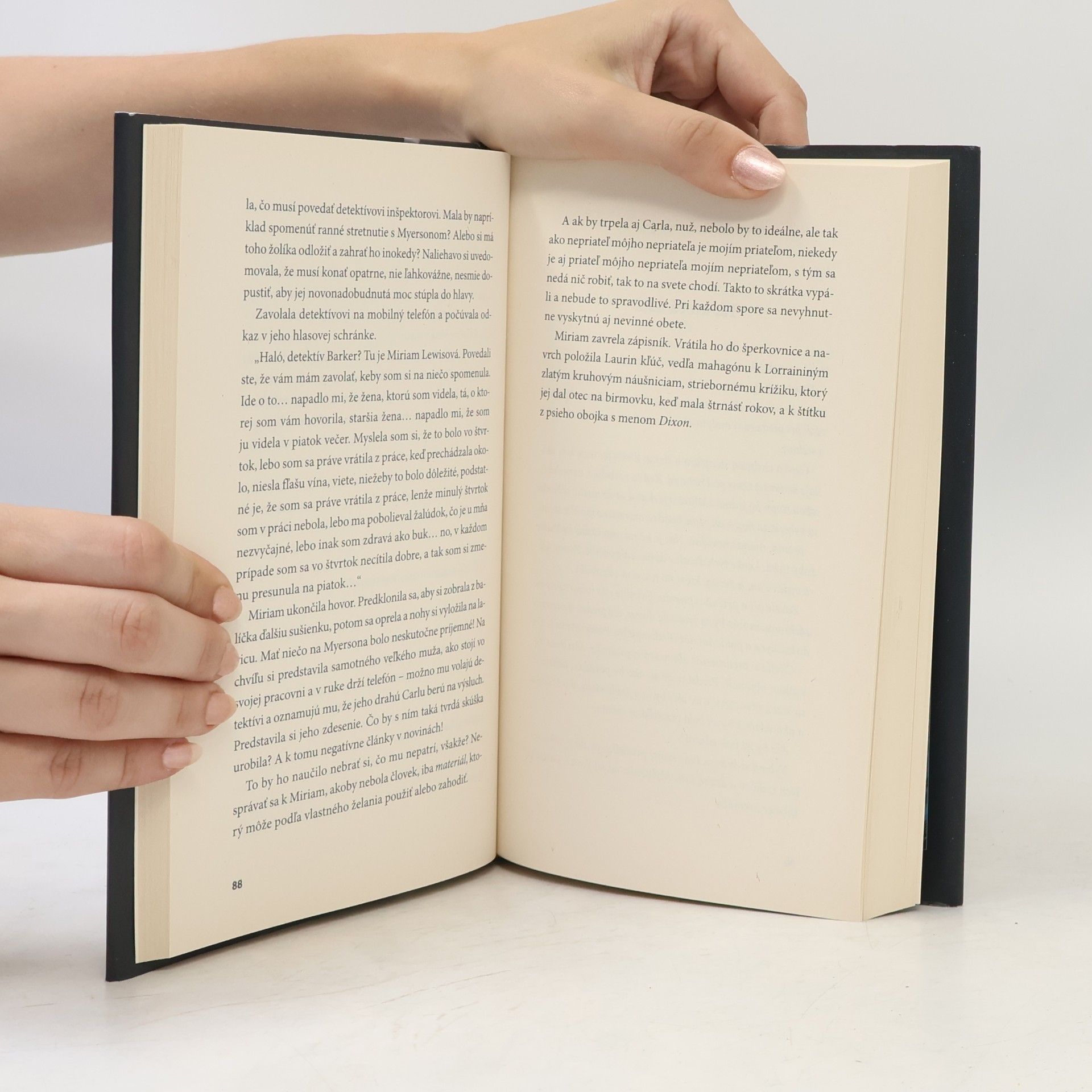 Paula Hawkins Pomalý oheň