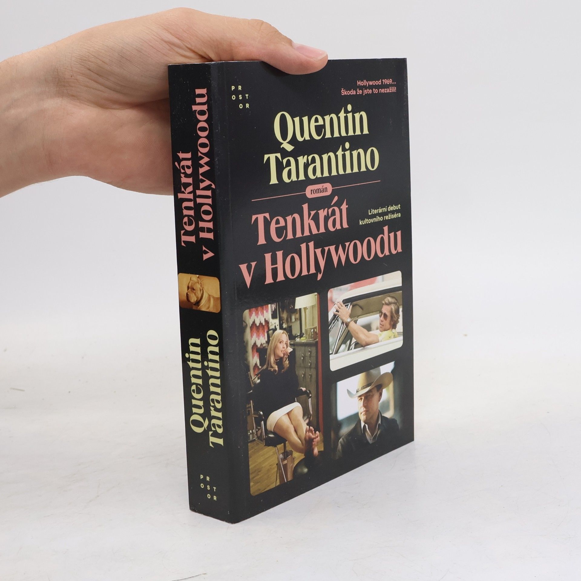 Quentin Tarantino Tenkrát v Hollywoodu : román