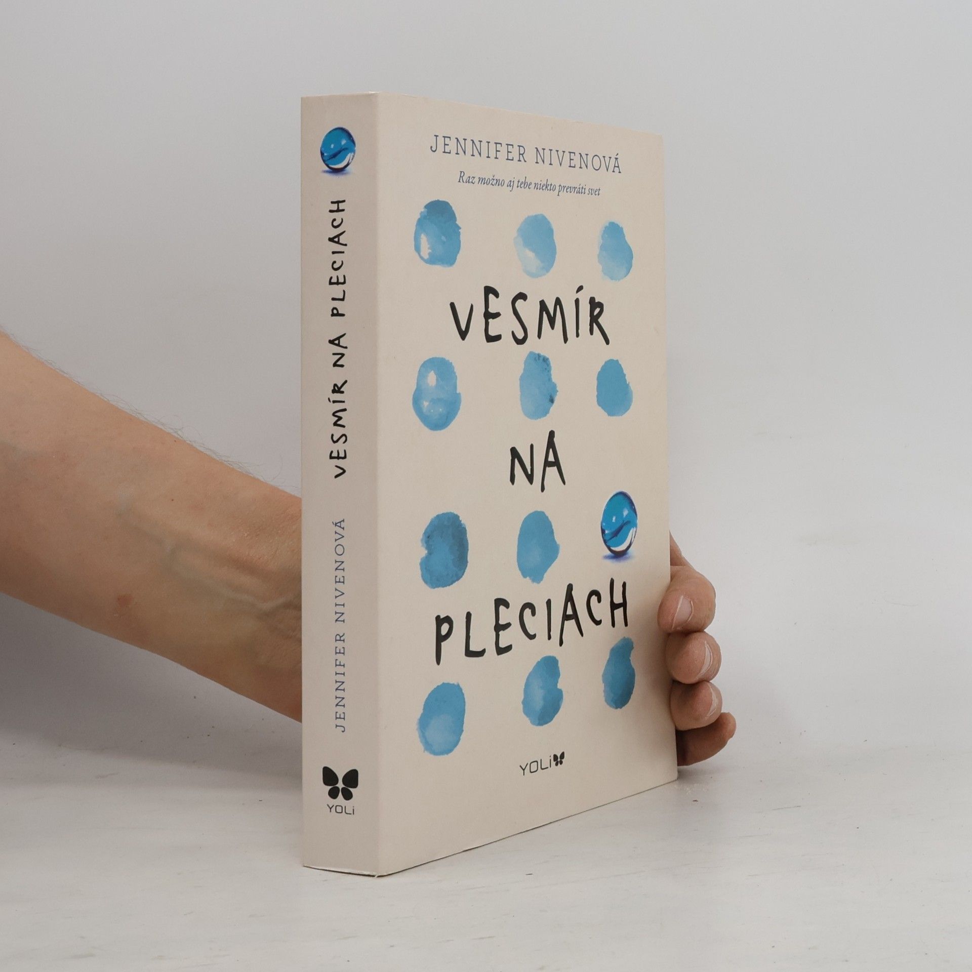 Jennifer Niven Vesmír na pleciach