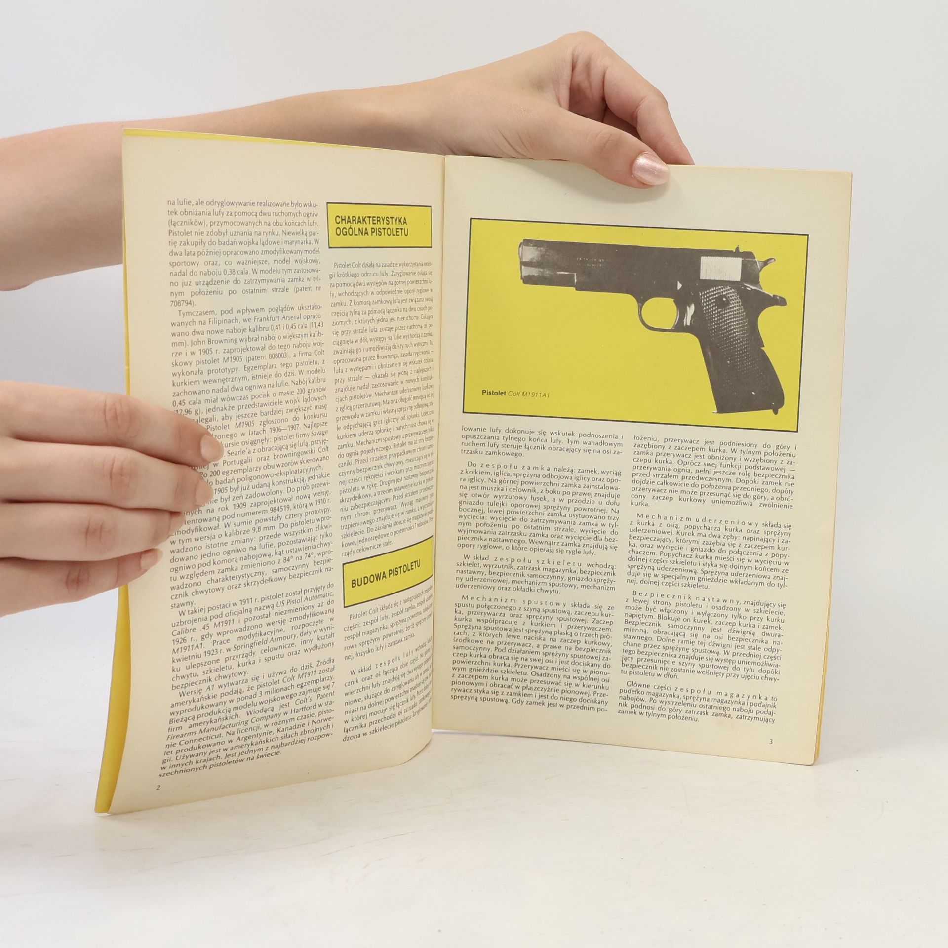 Stanisław Kochański Typy Broni i Uzbrojenia - 115: Pistolet samopowtarzalny Colt