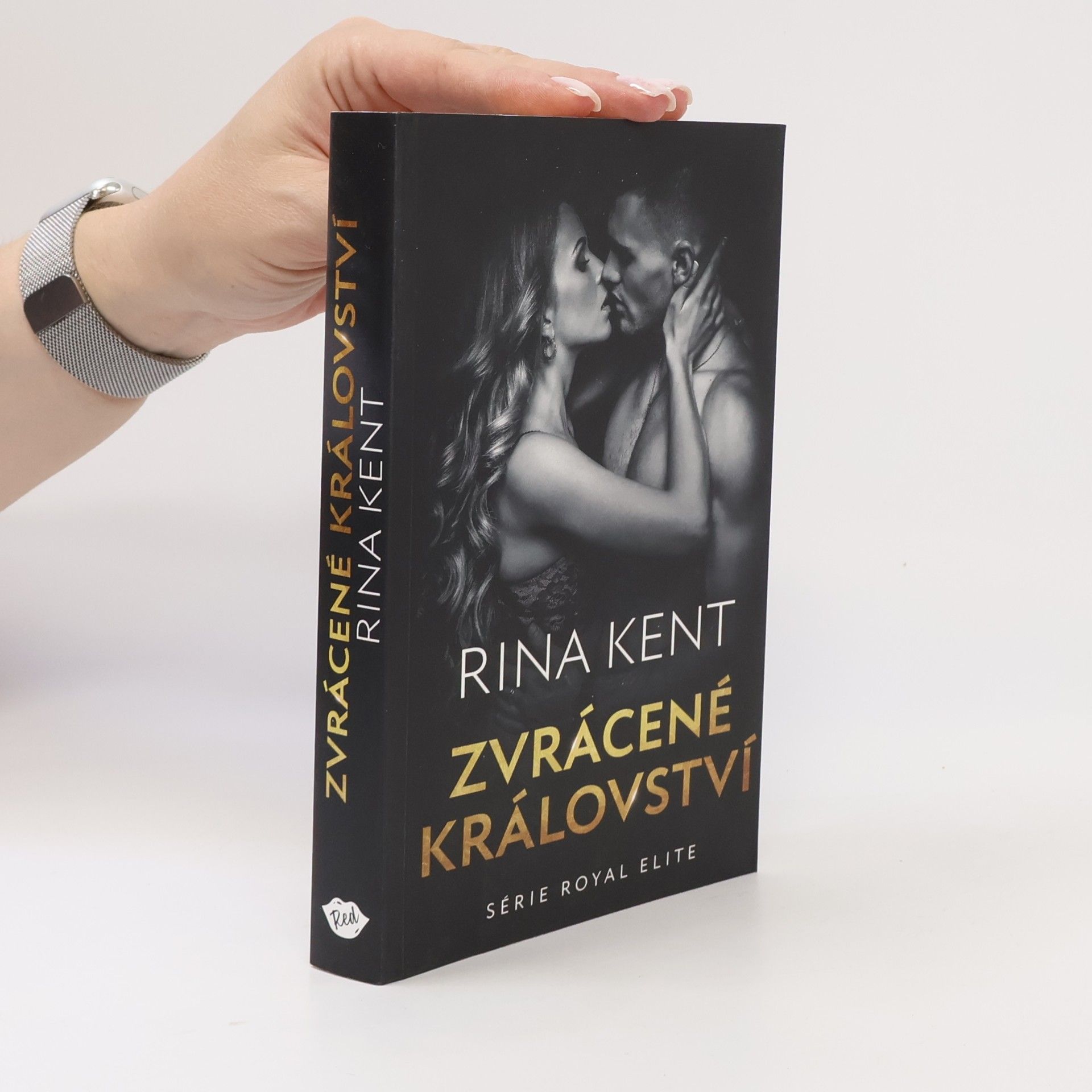 Rina Kent Zvrácené království