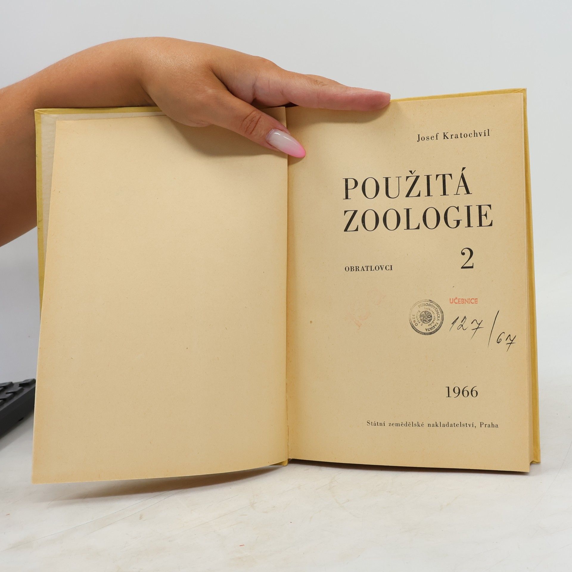 Josef Kratochvíl Použitá zoologie 2. Obratlovci