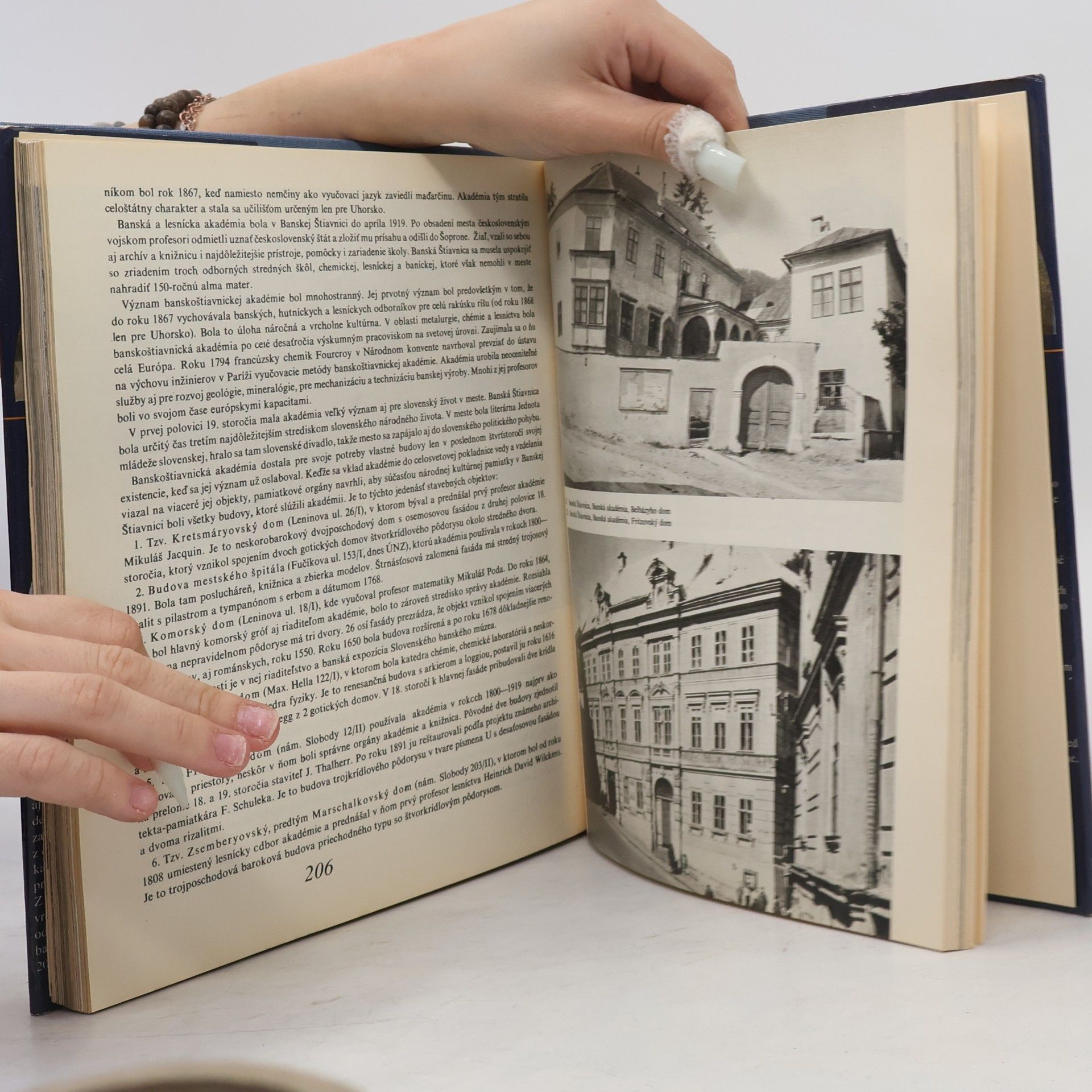 Autorenkollektiv Národné kultúrne pamiatky na Slovensku