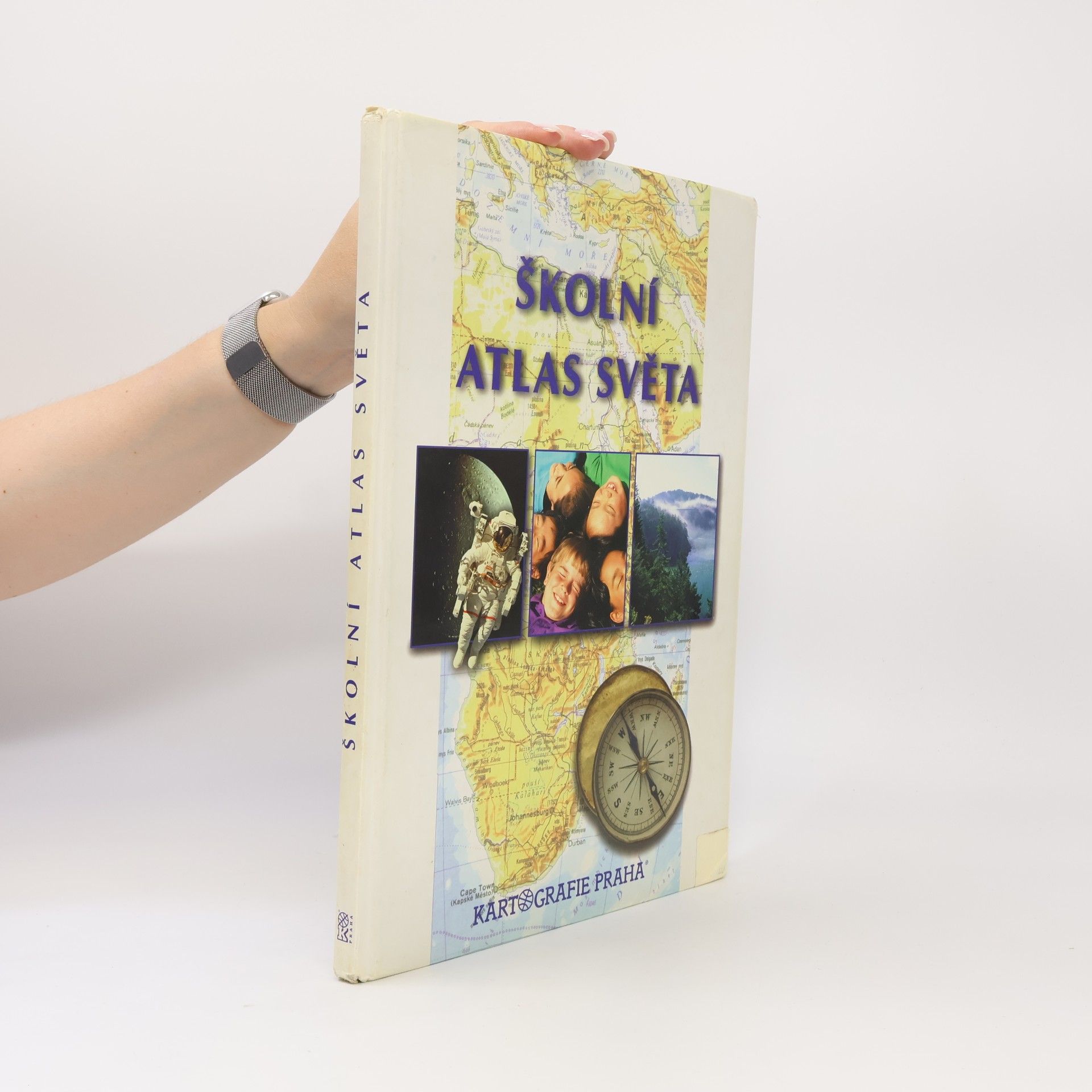 Kolektiv autorů Školní atlas světa