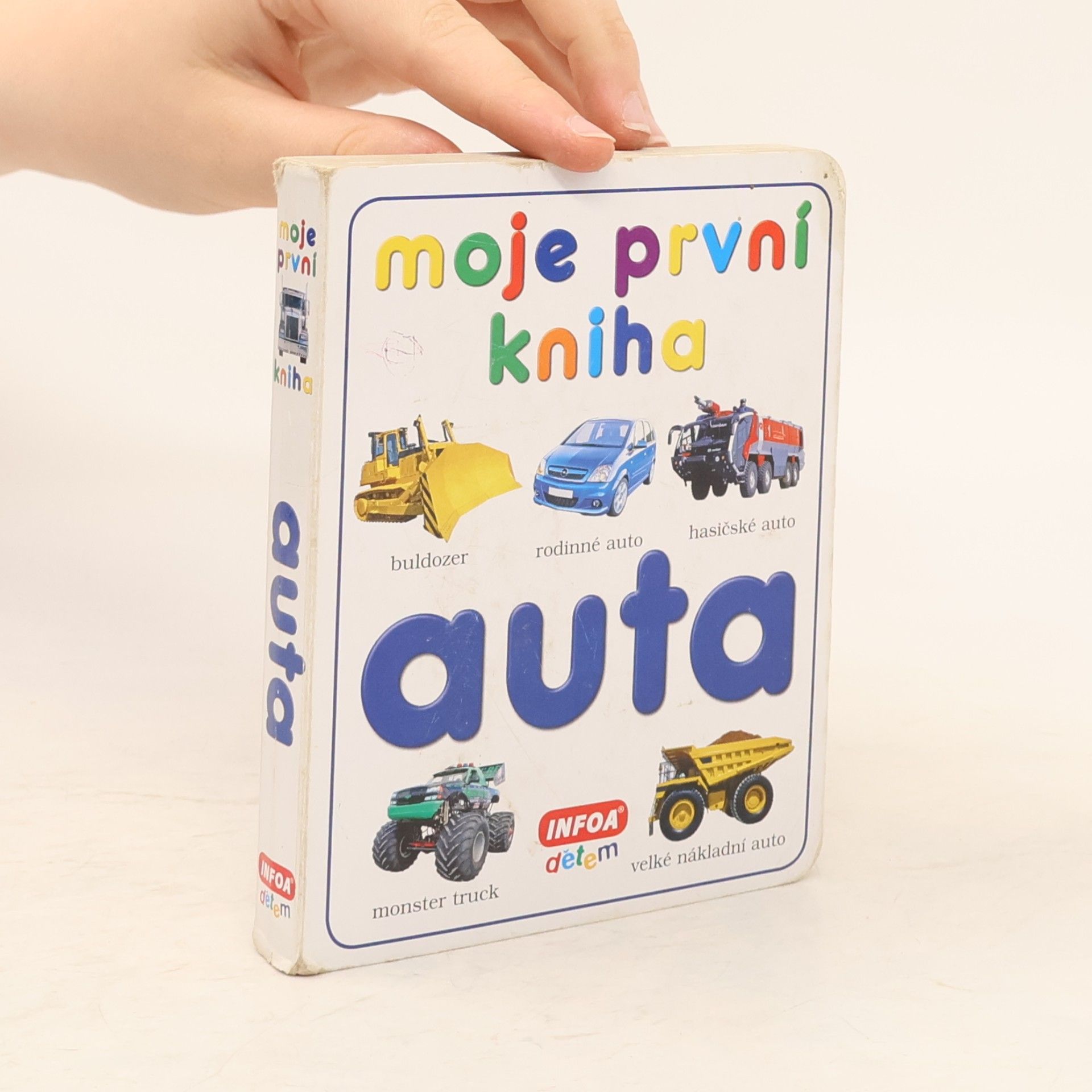 Autorenkollektiv Auta