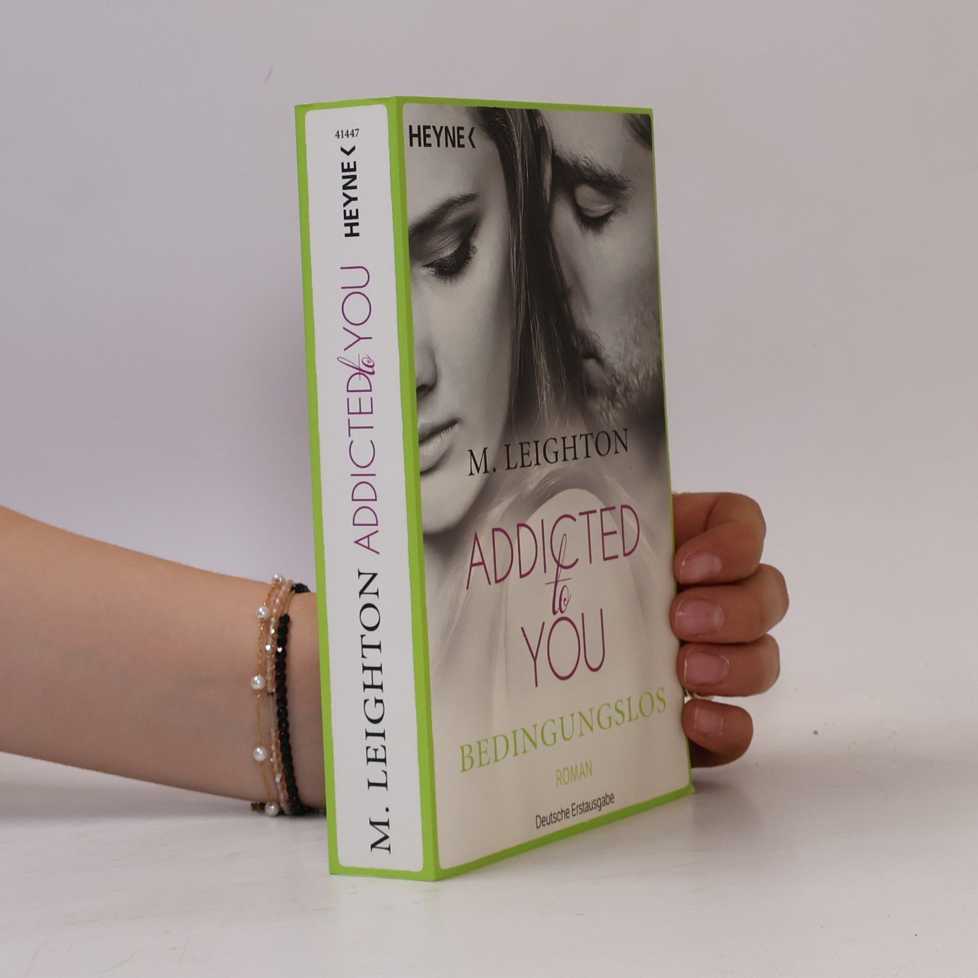 M. Leighton Addicted to You. Bedingungslos