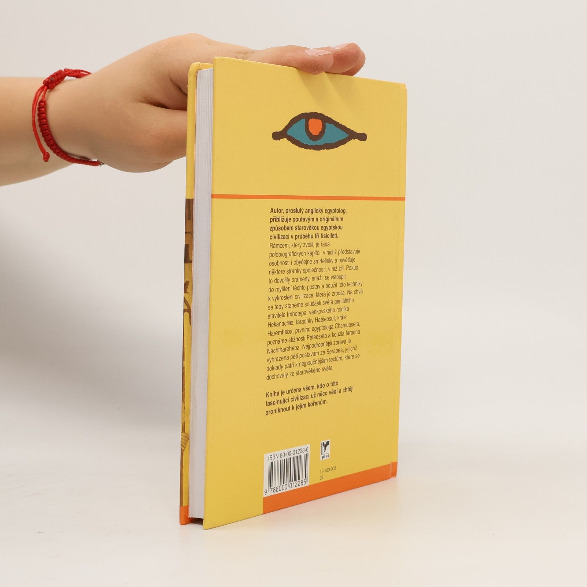 J. D. Ray Ve stínu pyramid: Skutečný život ve starém Egyptě