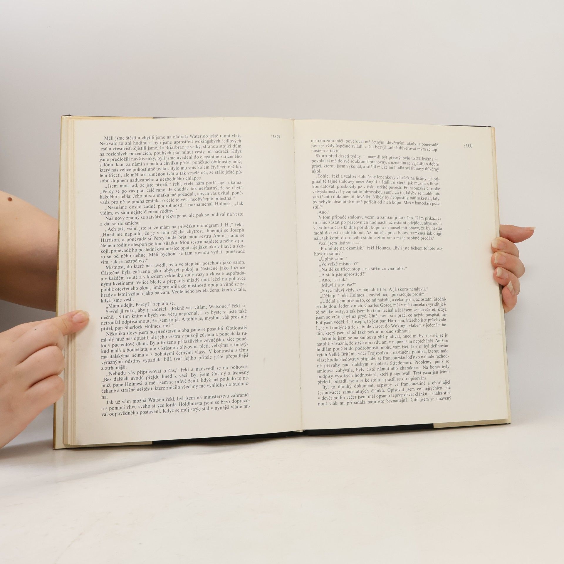 Arthur Conan Doyle Muž s dýmkou a houslemi