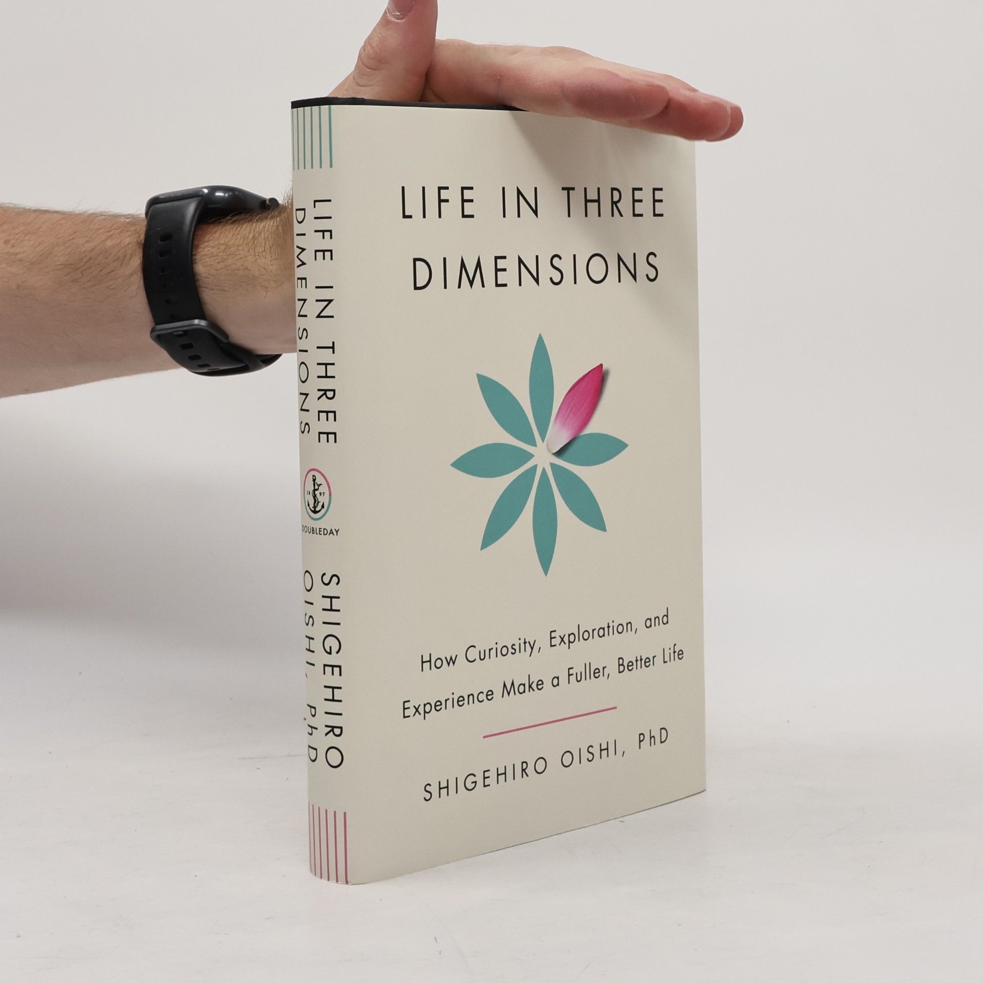 Shigehiro Oishi Life in Three Dimensions