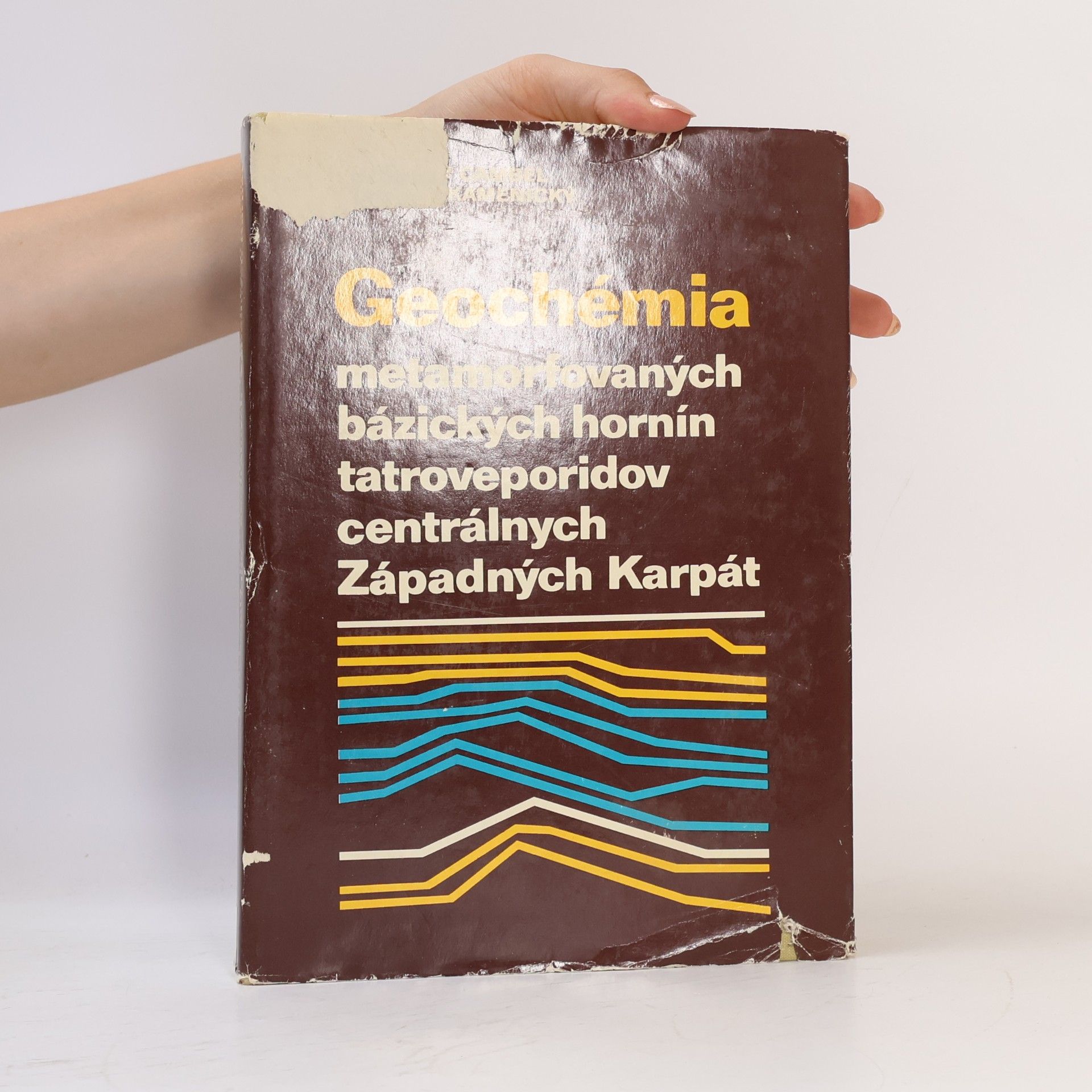 Bohuslav Cambel Geochémia metamorfovaných bázických hornín tatroveporedov centrálnych Západných Karpát