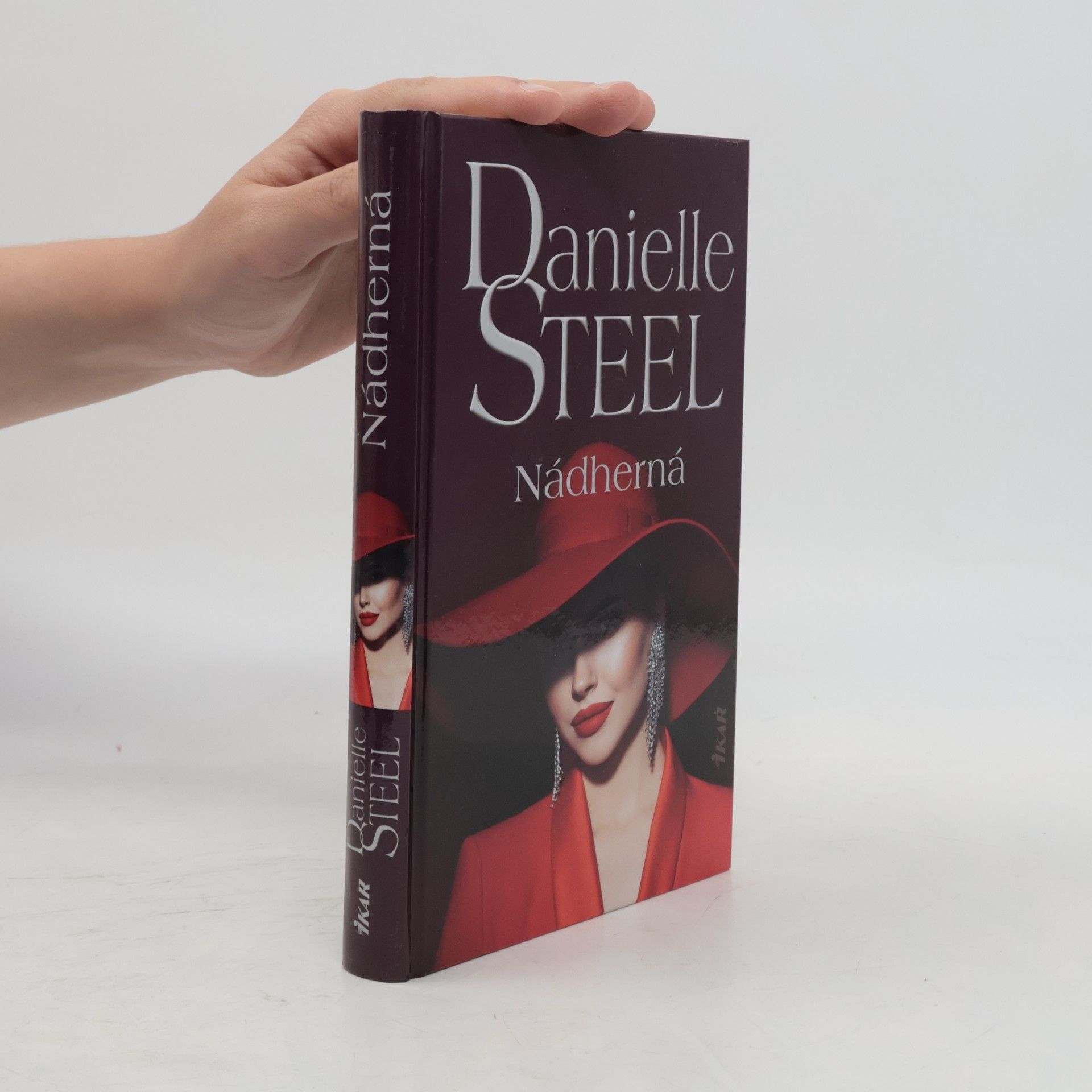 Danielle Steel Nádherná